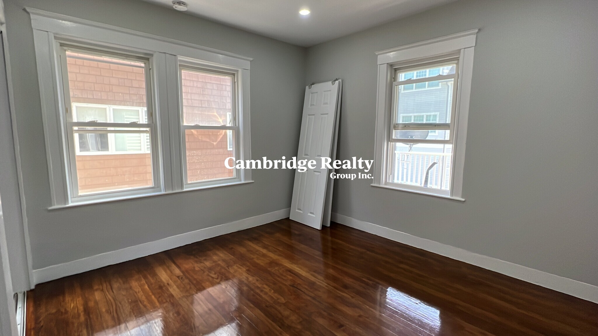 6 Edgar Ter, Winter Hill