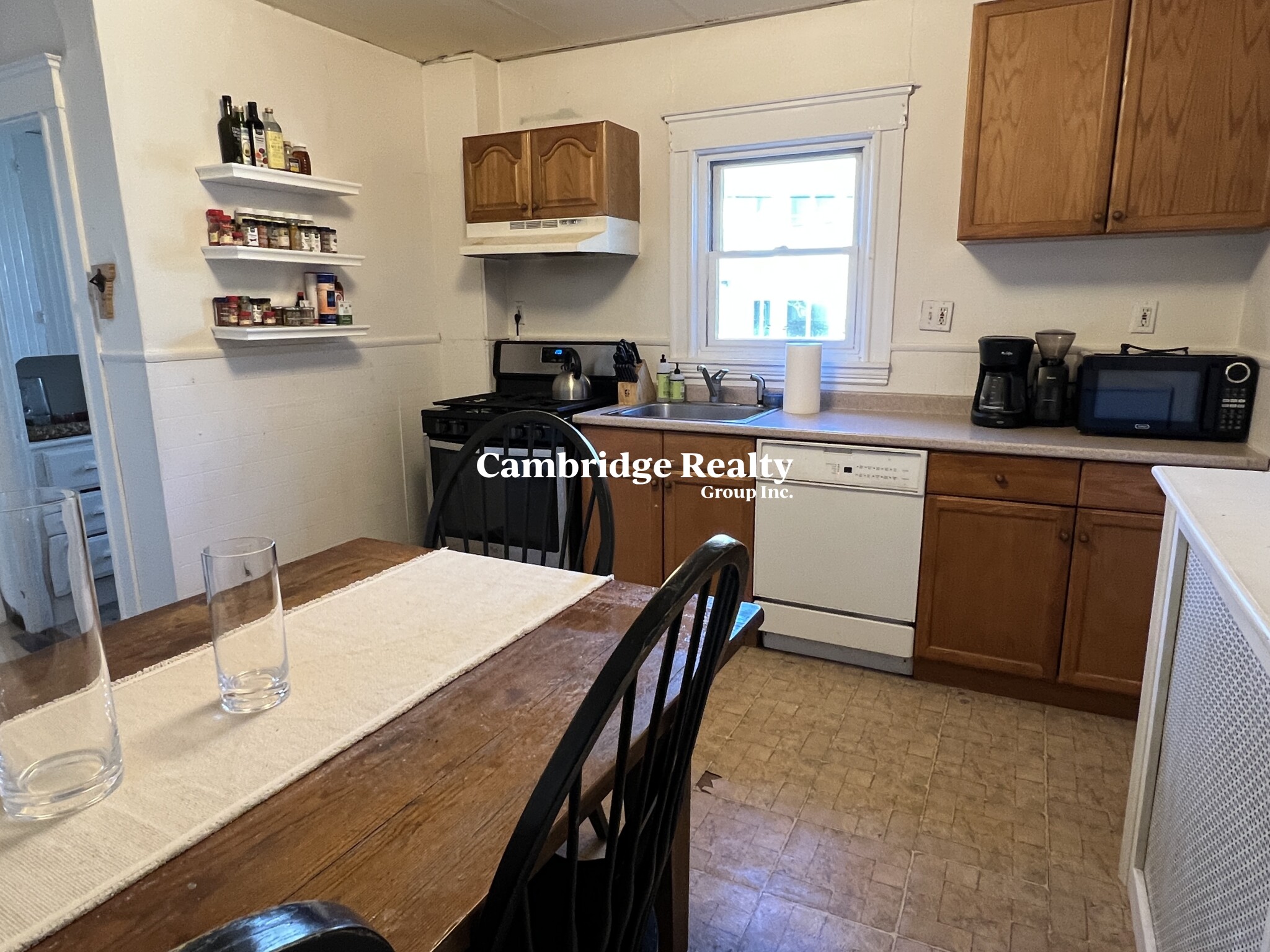 49 Rogers Ave, Ball Square