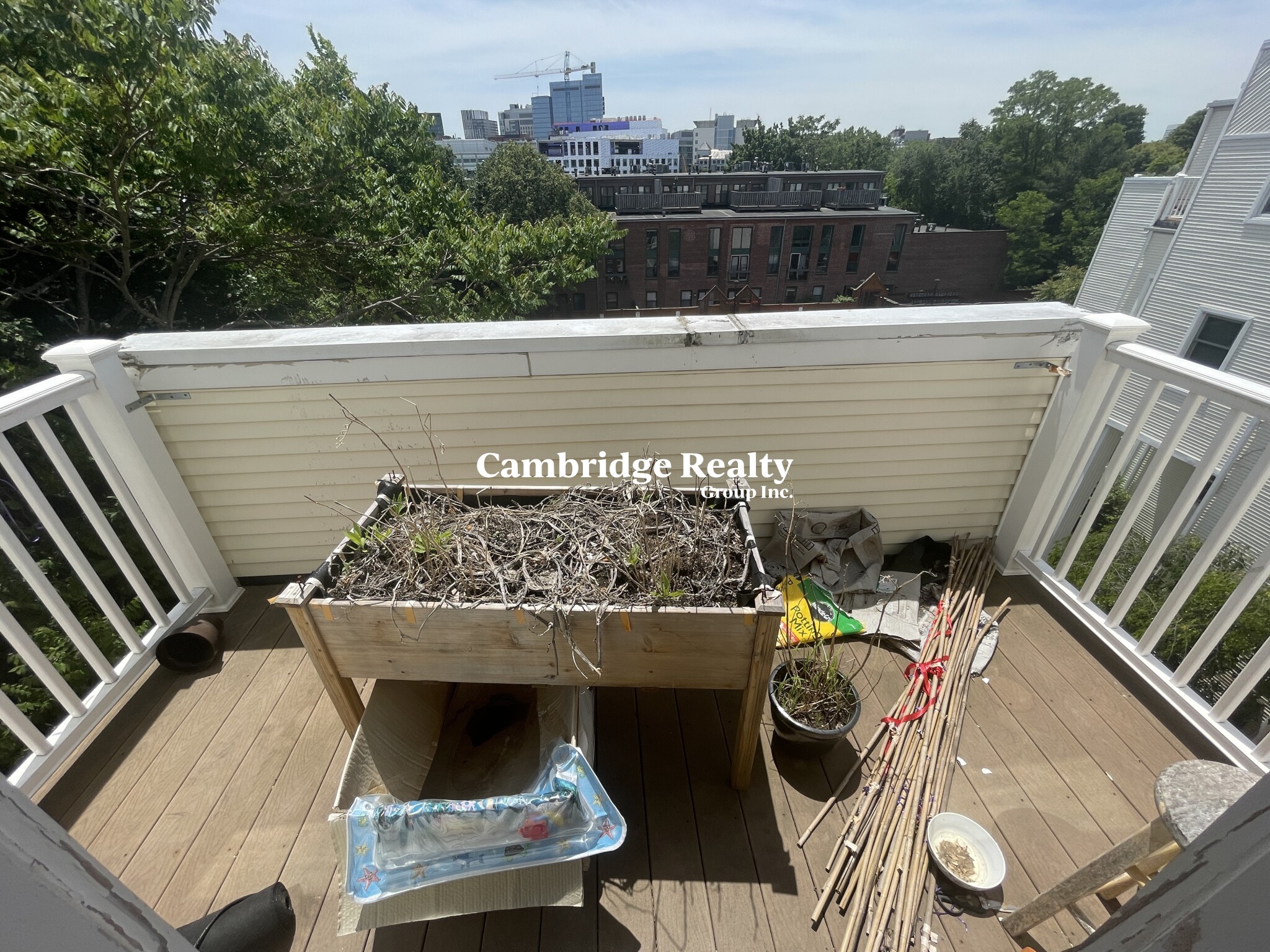 218 Thorndike St, East Cambridge