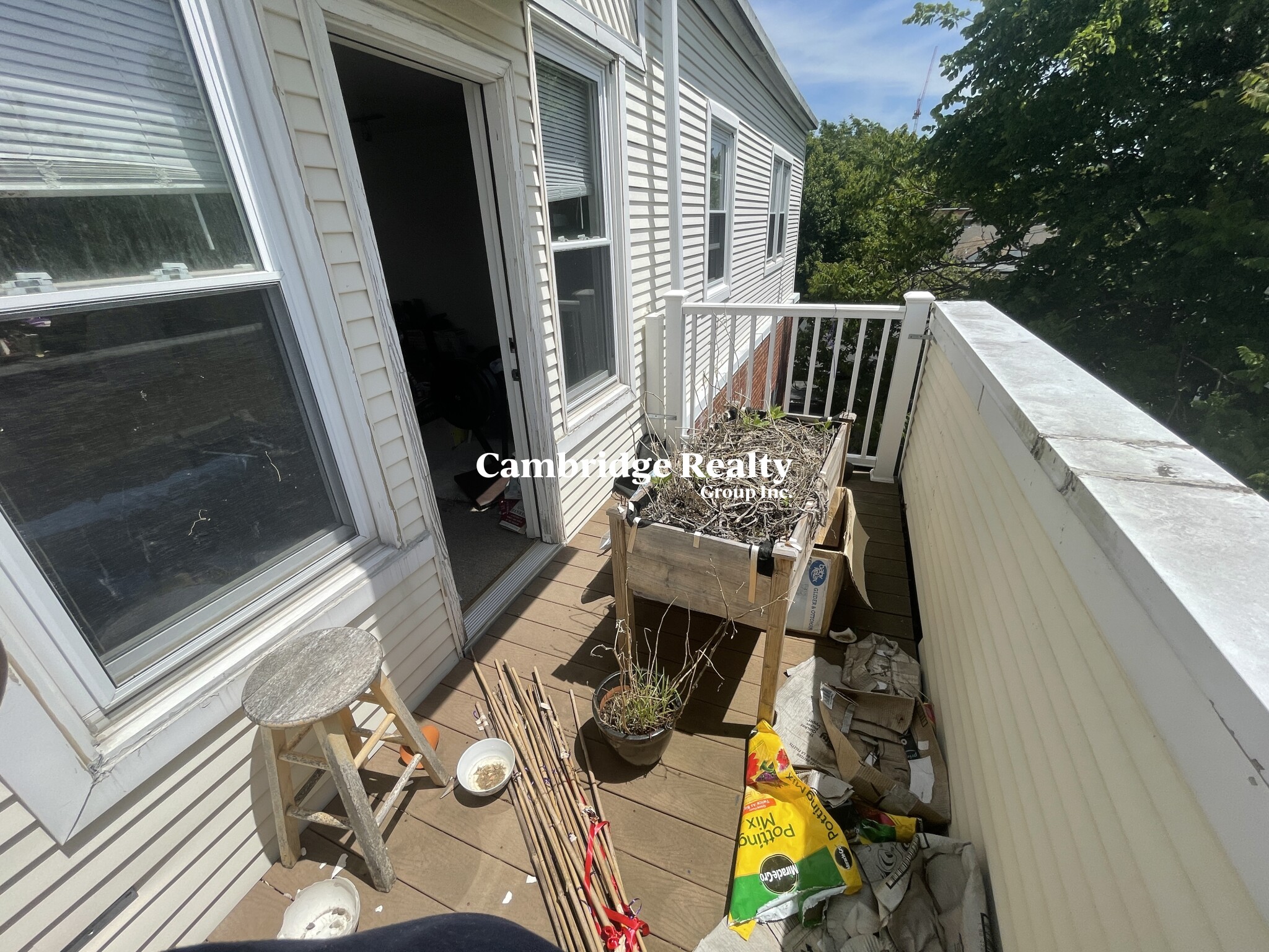 218 Thorndike St, East Cambridge