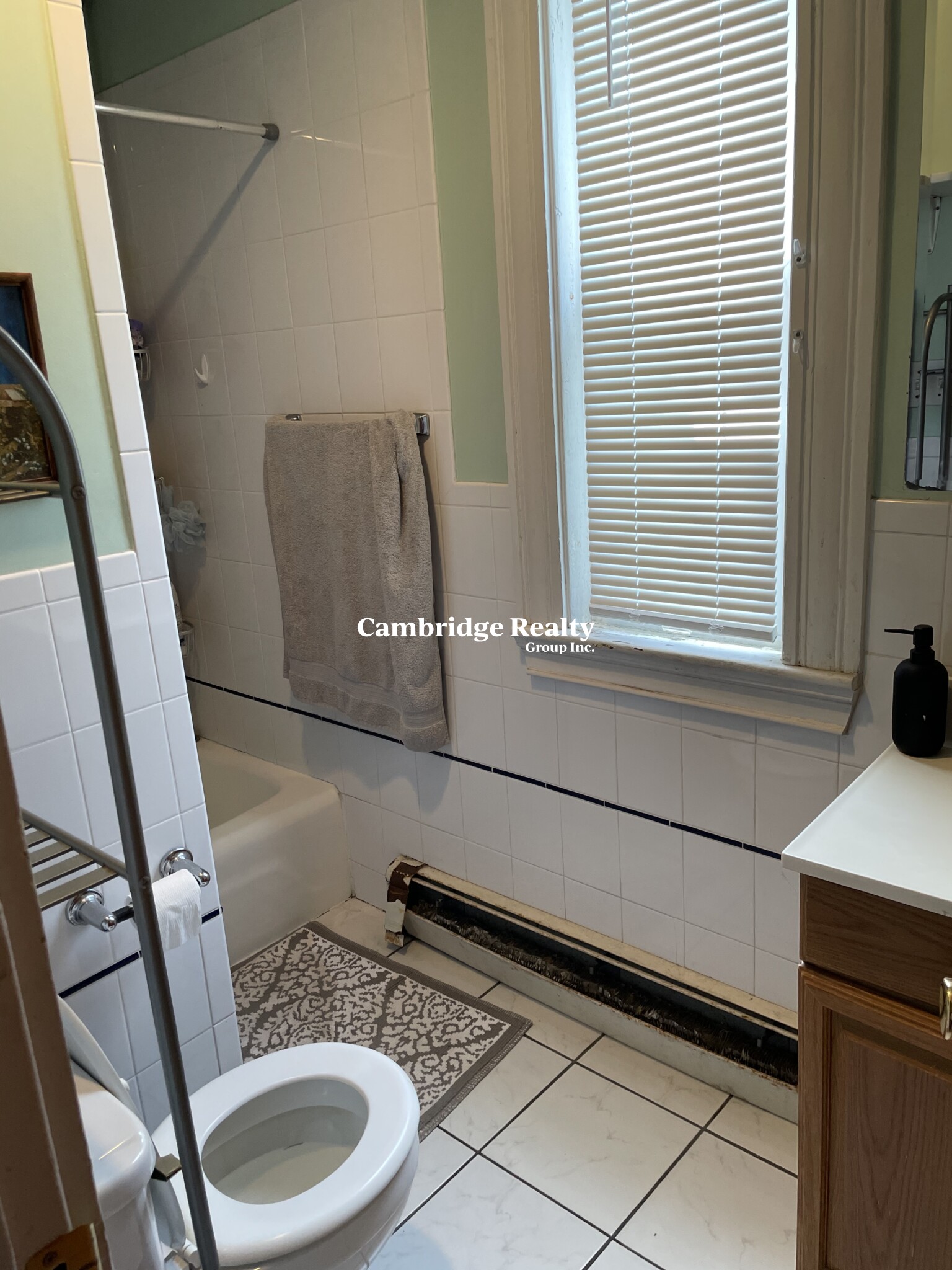 392 Washington St, Inman Square