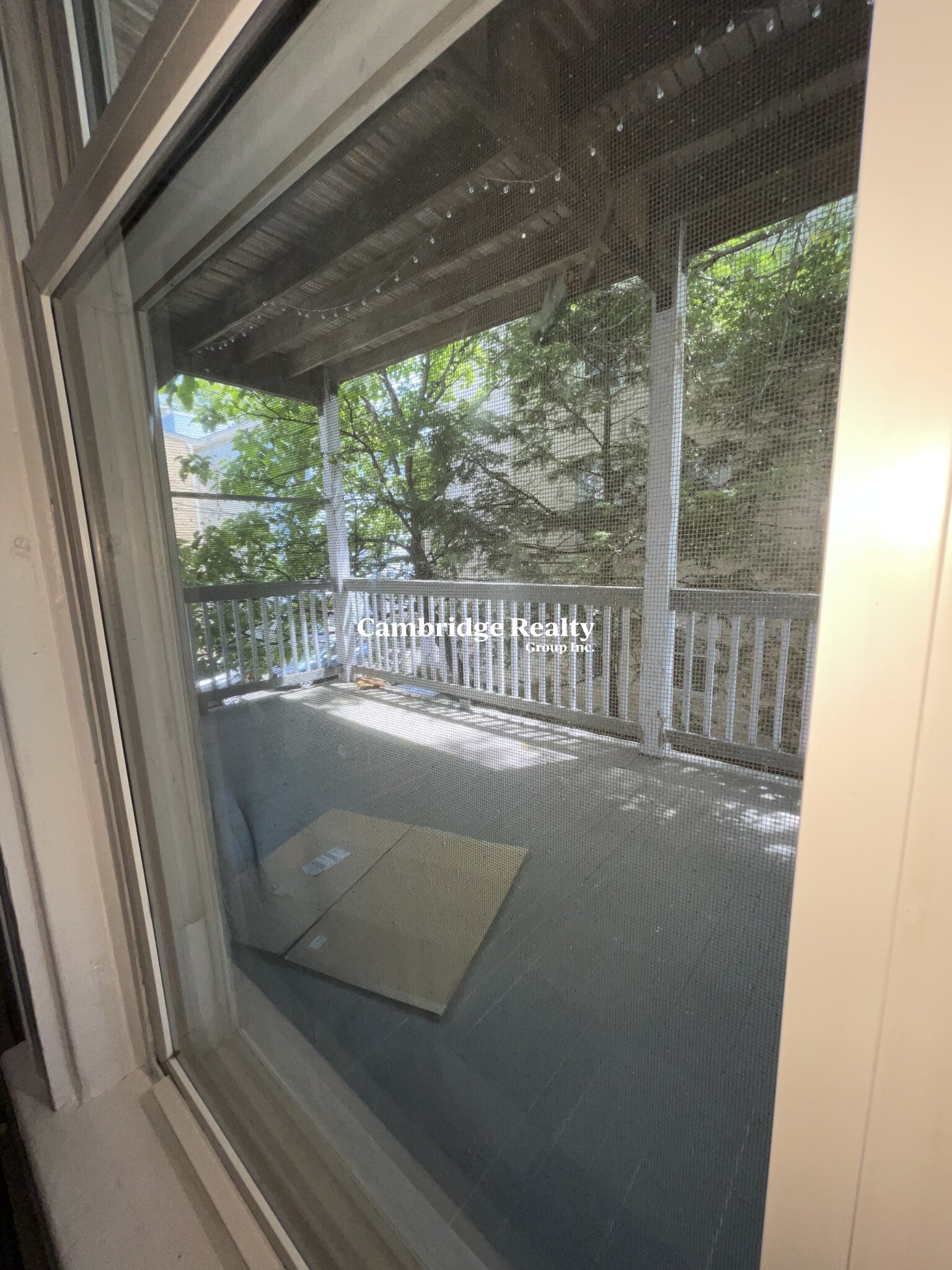 392 Washington St, Inman Square