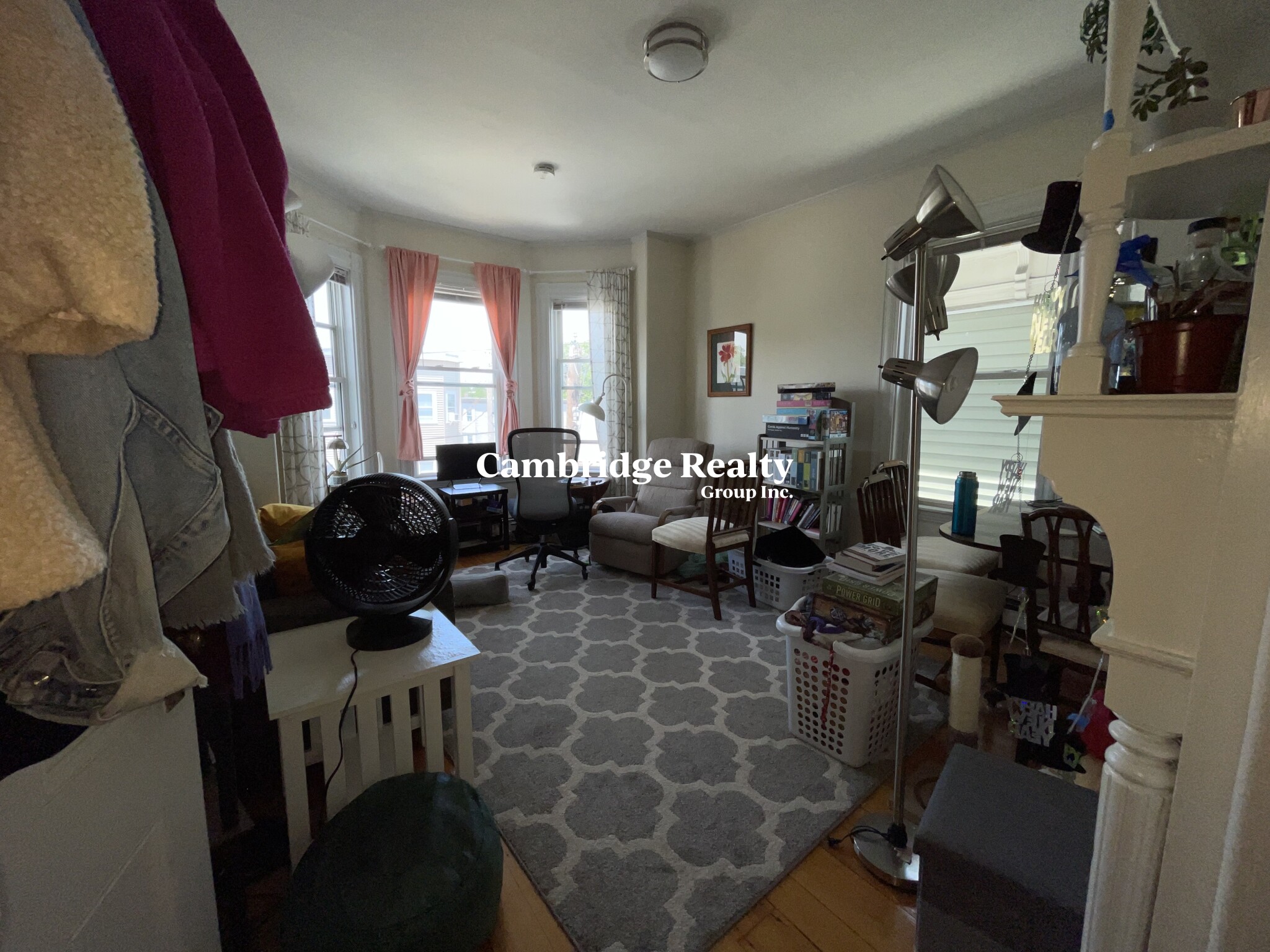 392 Washington St, Inman Square