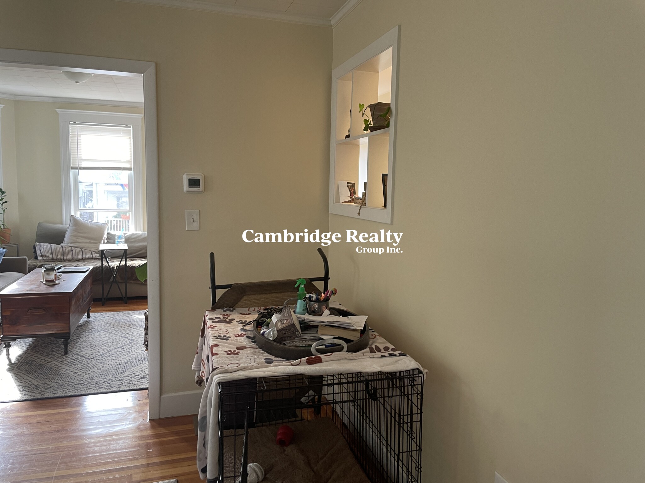 9 Belknap St, West Somerville