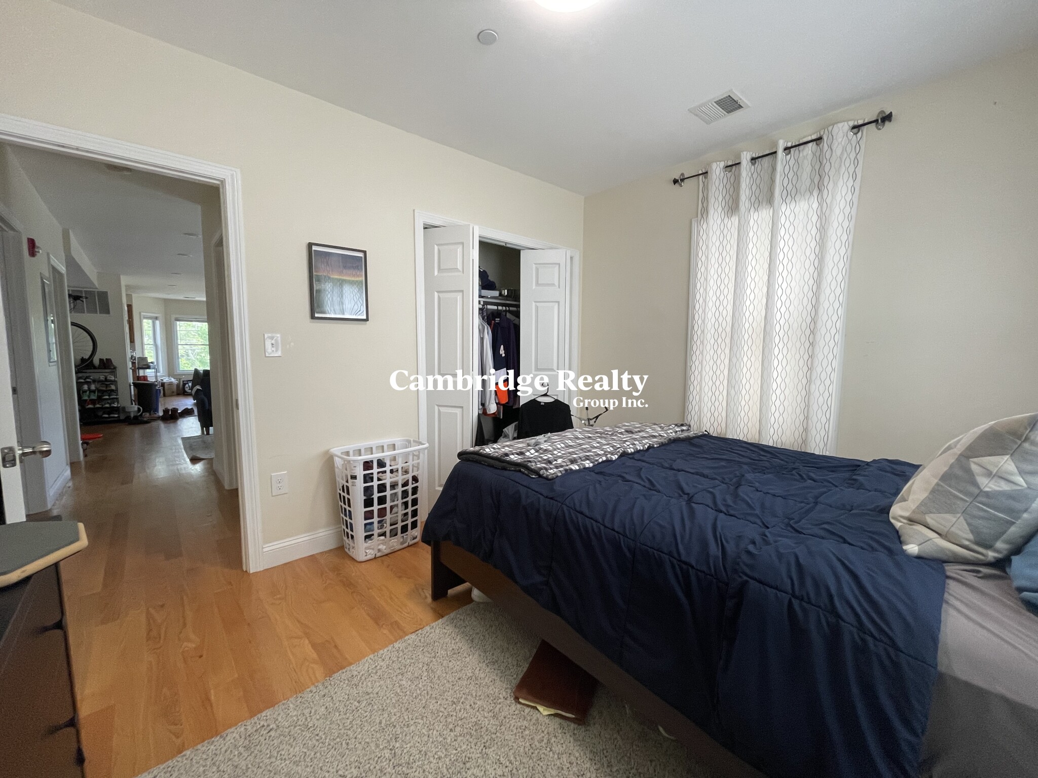 142 Holland St, Davis Square