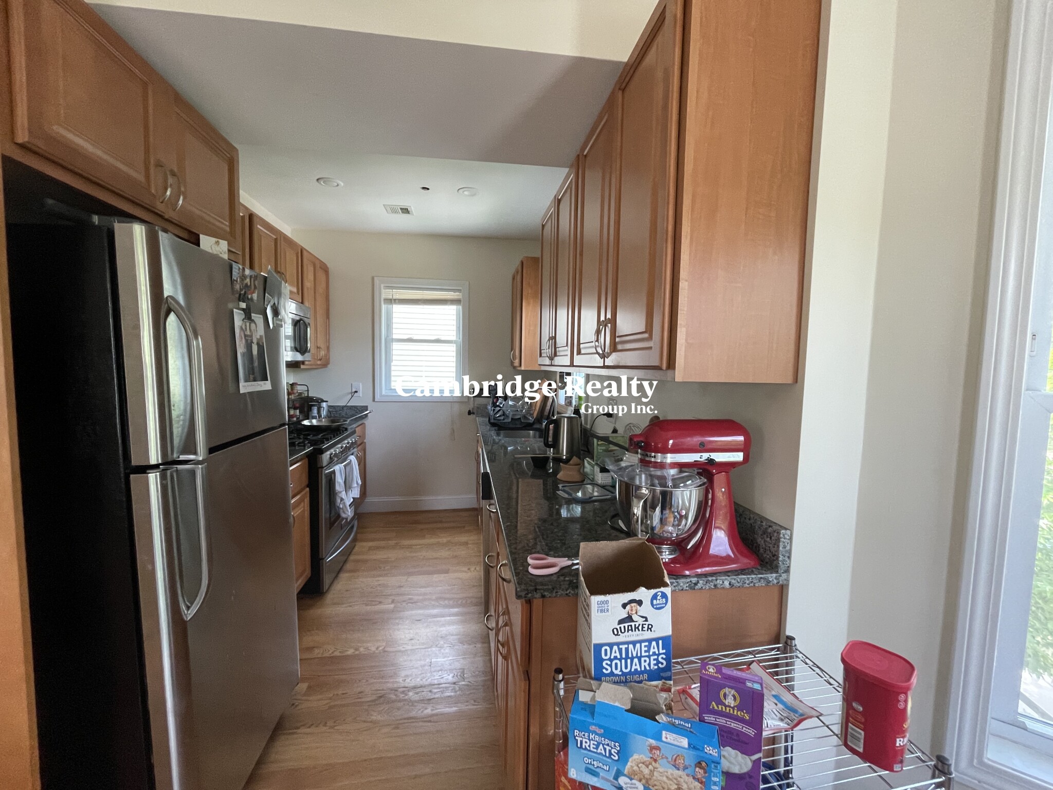 142 Holland St, Davis Square