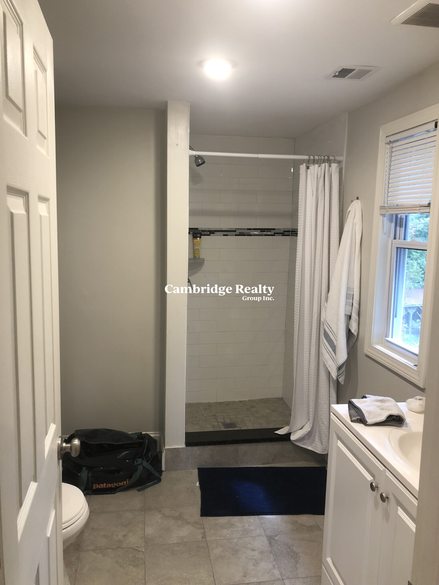 44 Cogswell Ave, Porter Square