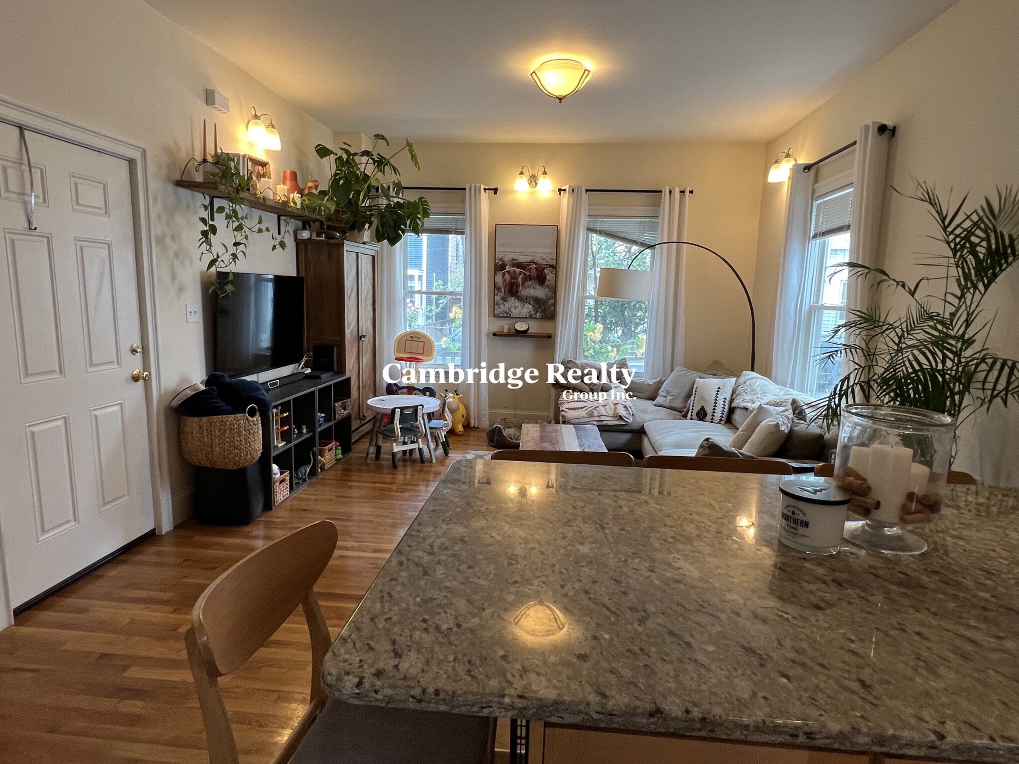 22 Concord Ave, Union Square