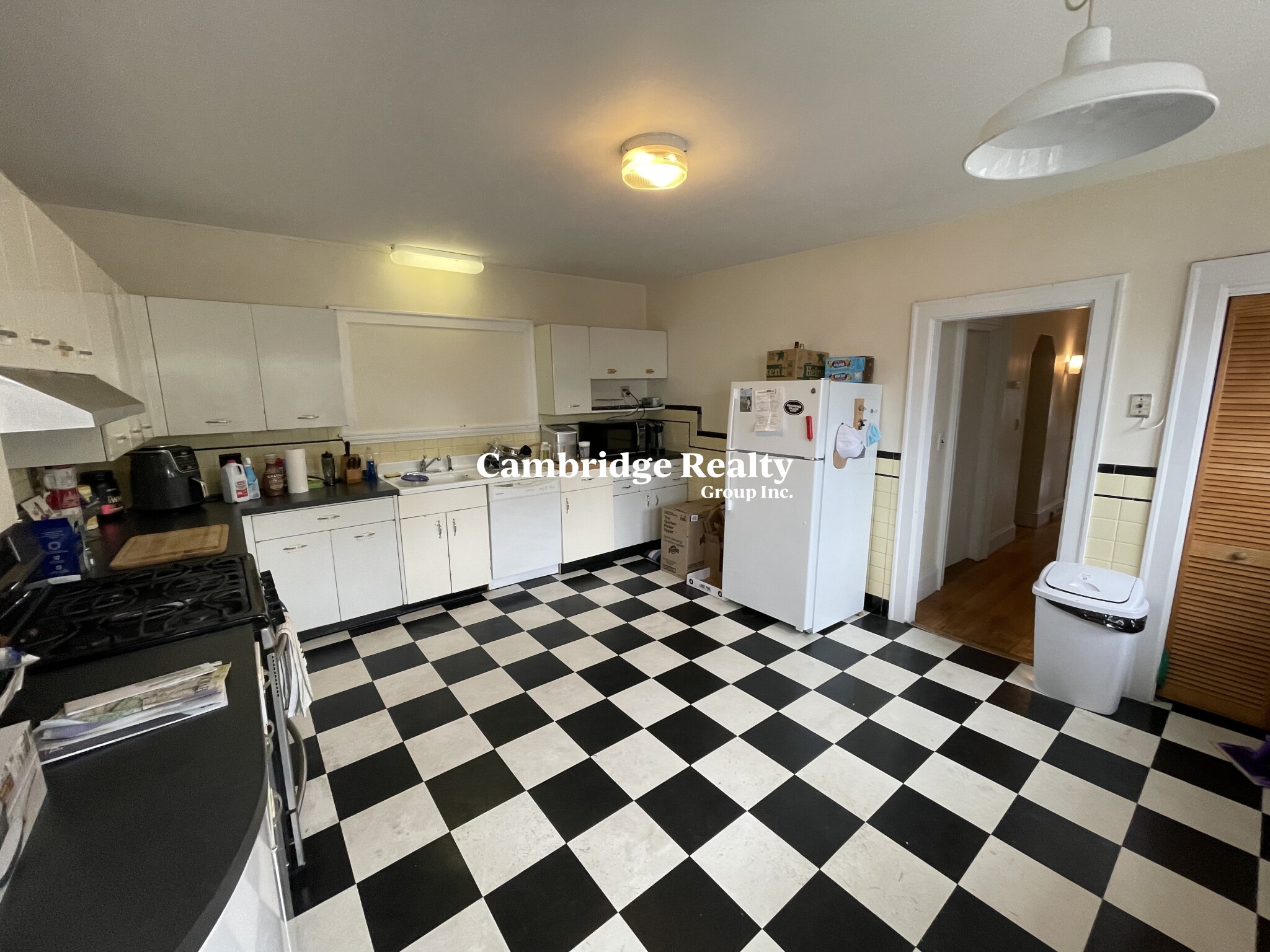 257 Broadway, Winter Hill