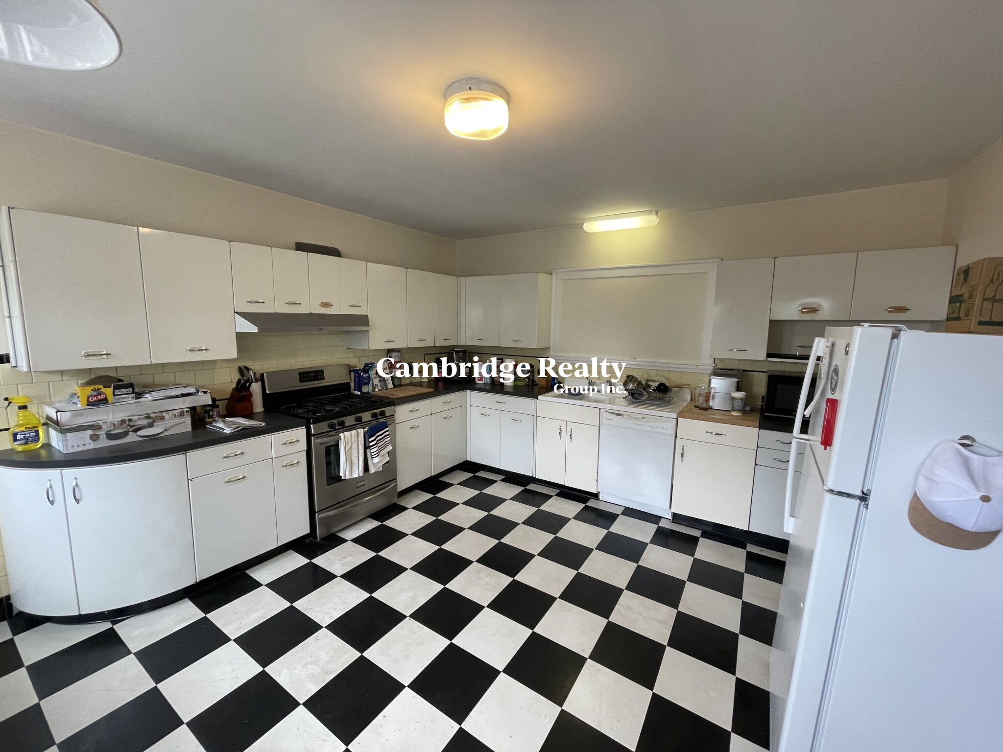 257 Broadway, Winter Hill