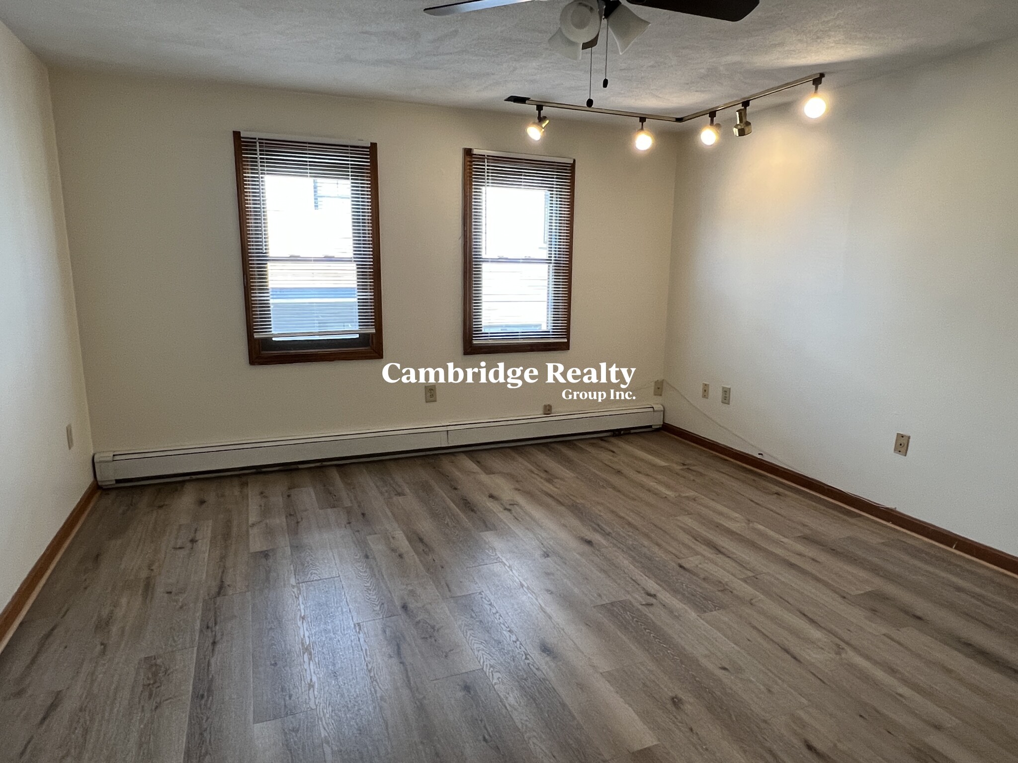 96 Cedar St, Spring Hill