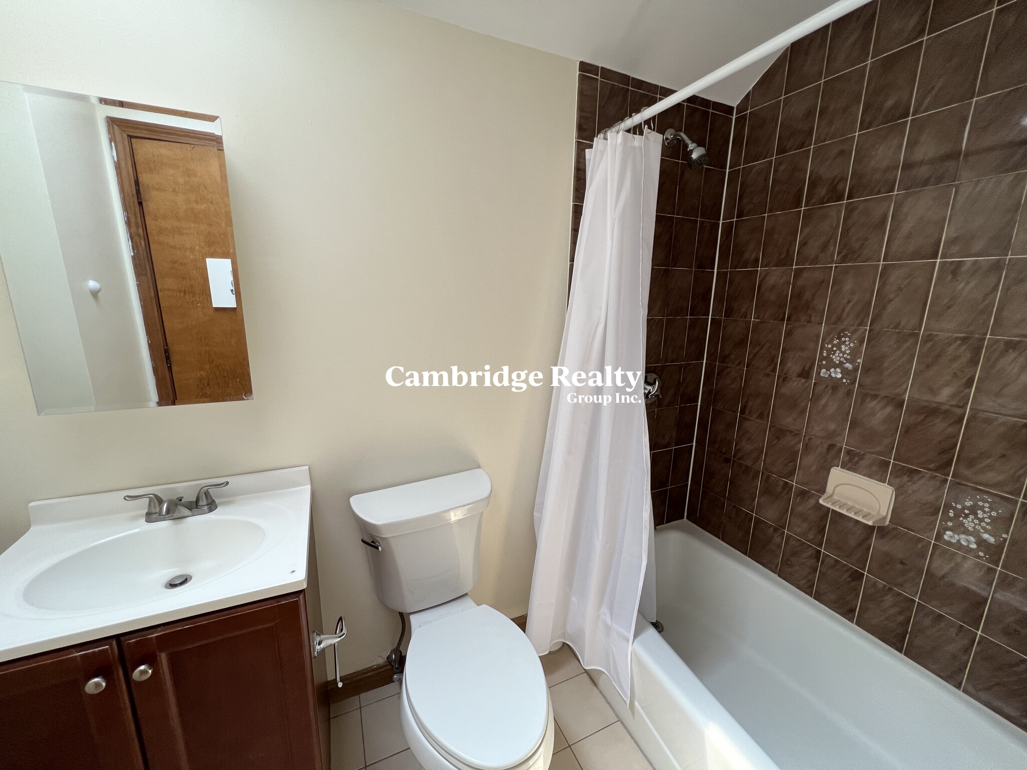 96 Cedar St, Spring Hill