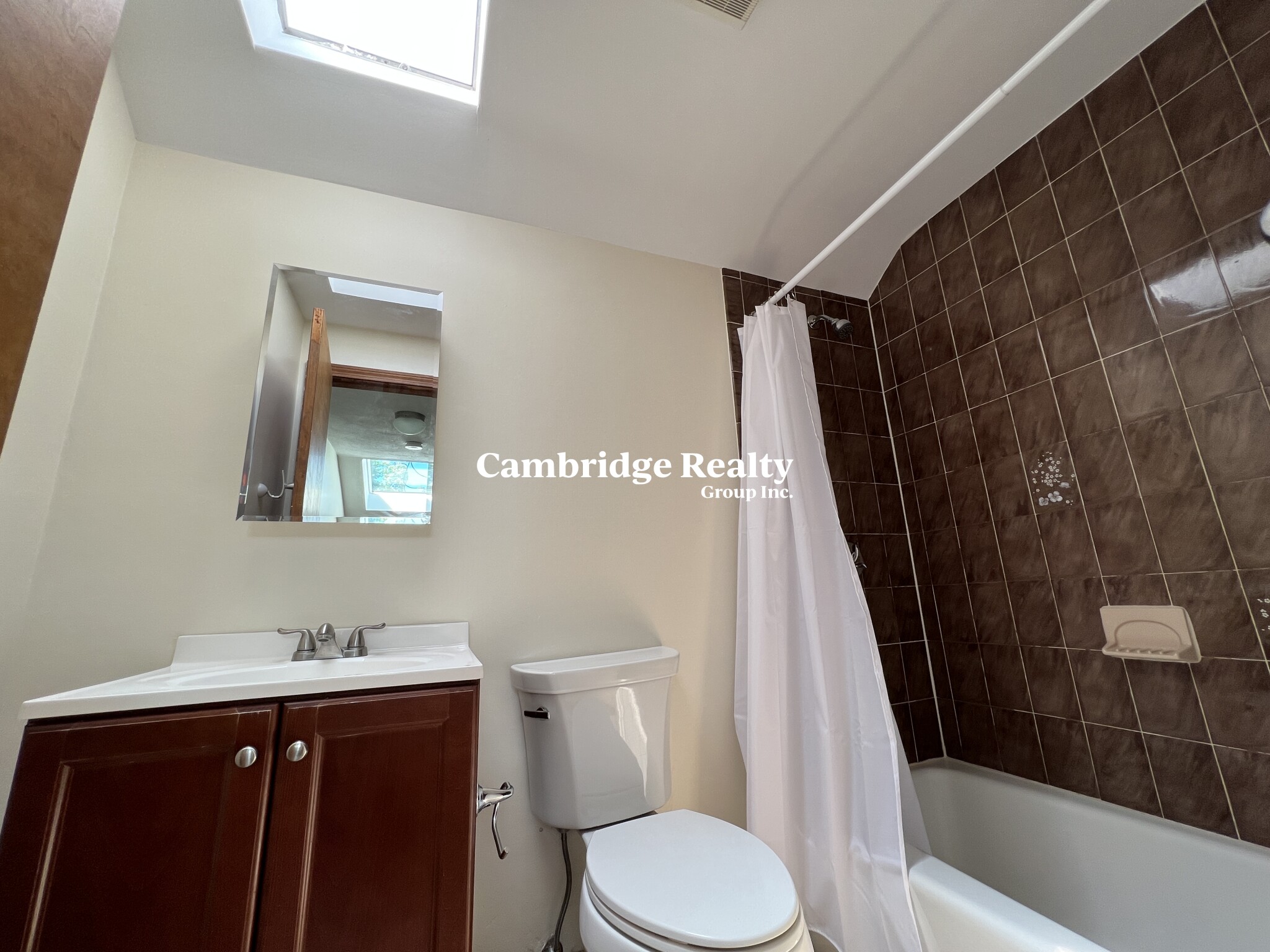 96 Cedar St, Spring Hill