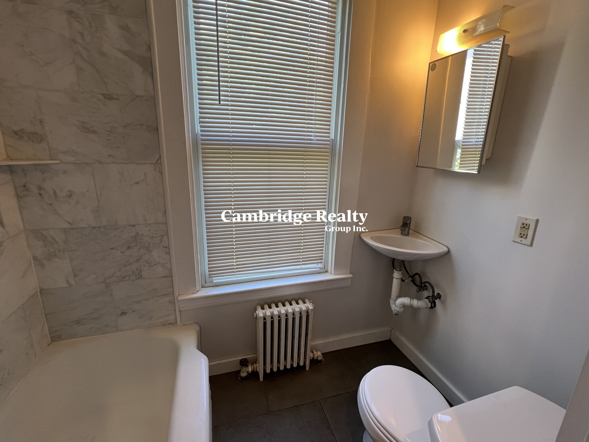 76 Curtis St, West Somerville