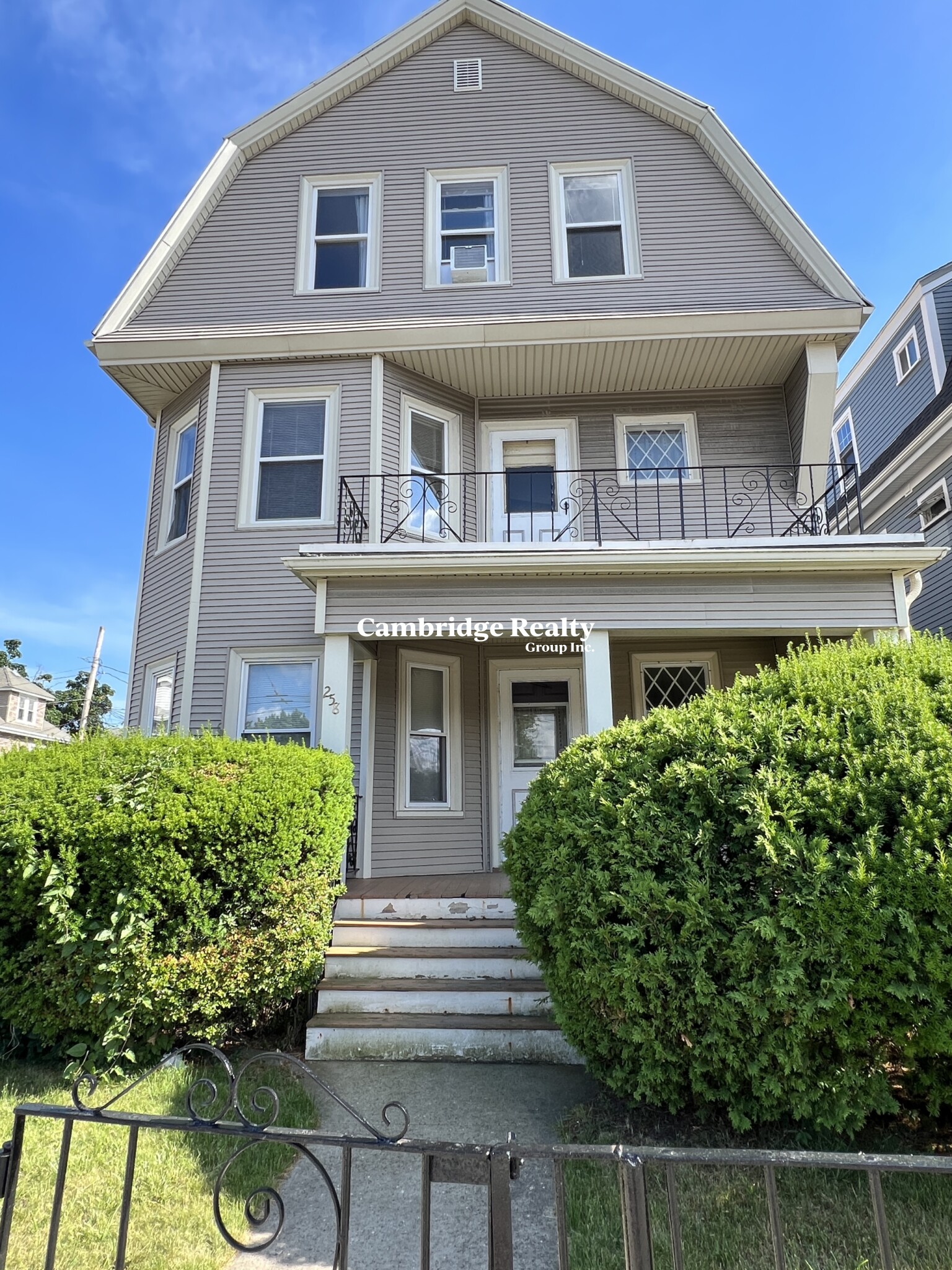 258 Belmont St, Watertown