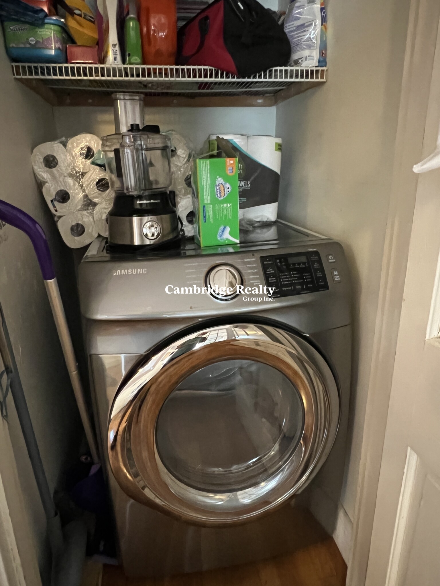 170 Albion St, Magoun Square