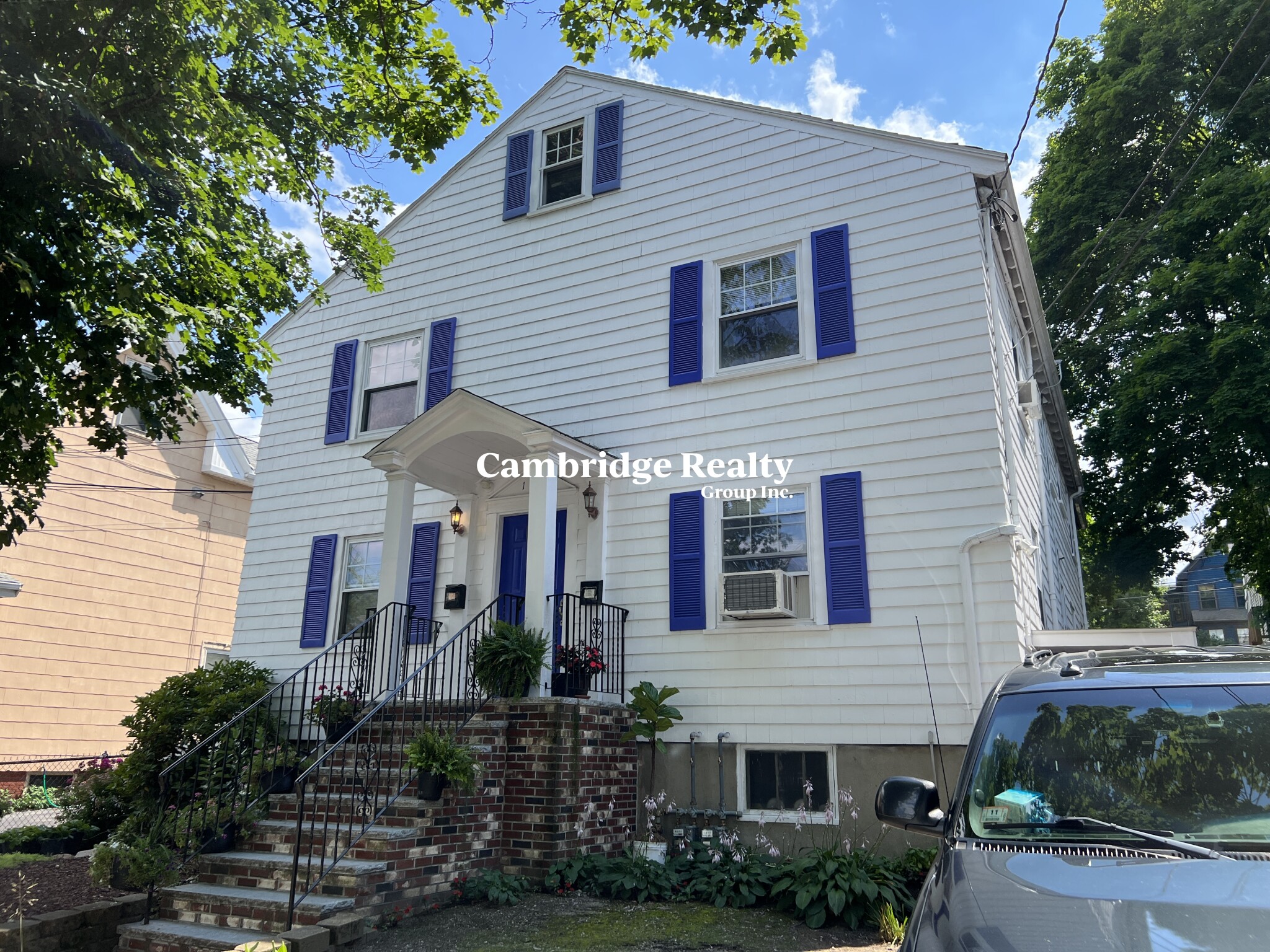 170 Albion St, Magoun Square