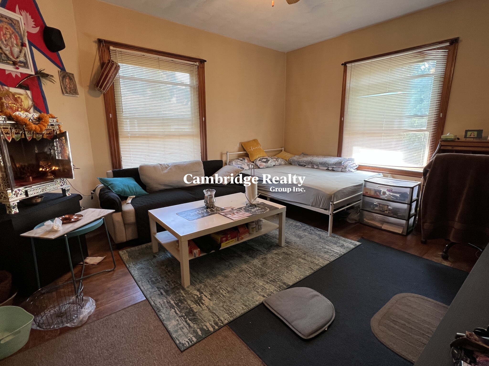 22 Grand View Ave, Prospect Hill