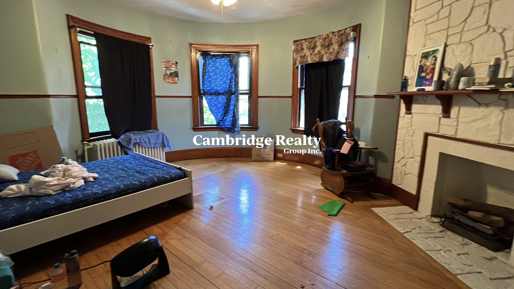 22 Grand View Ave, Prospect Hill