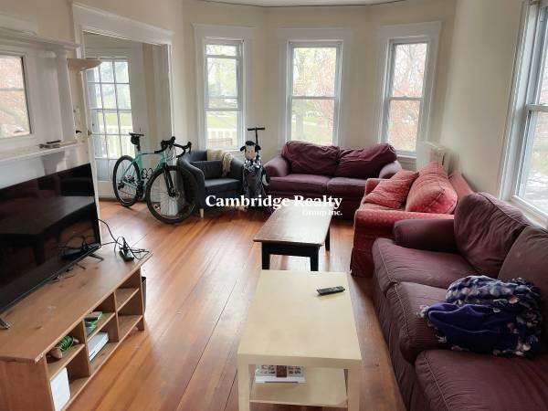 10 Liberty Ave, Powderhouse