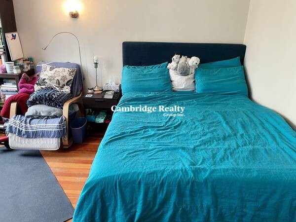 10 Liberty Ave, Powderhouse