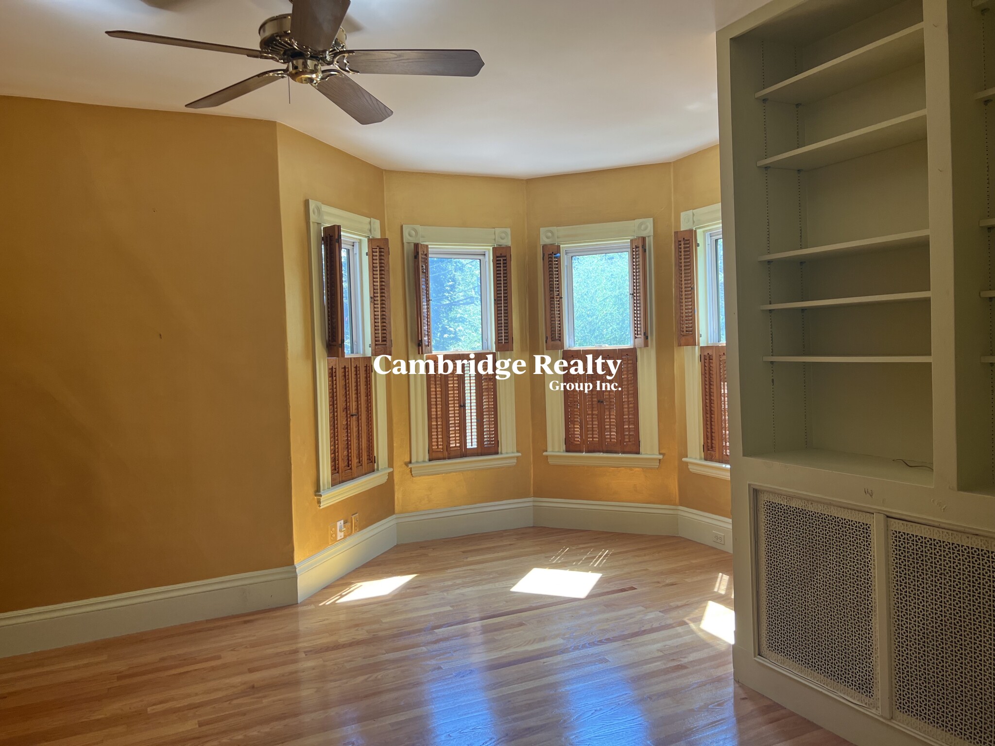 10 Sumner Rd, Harvard Square