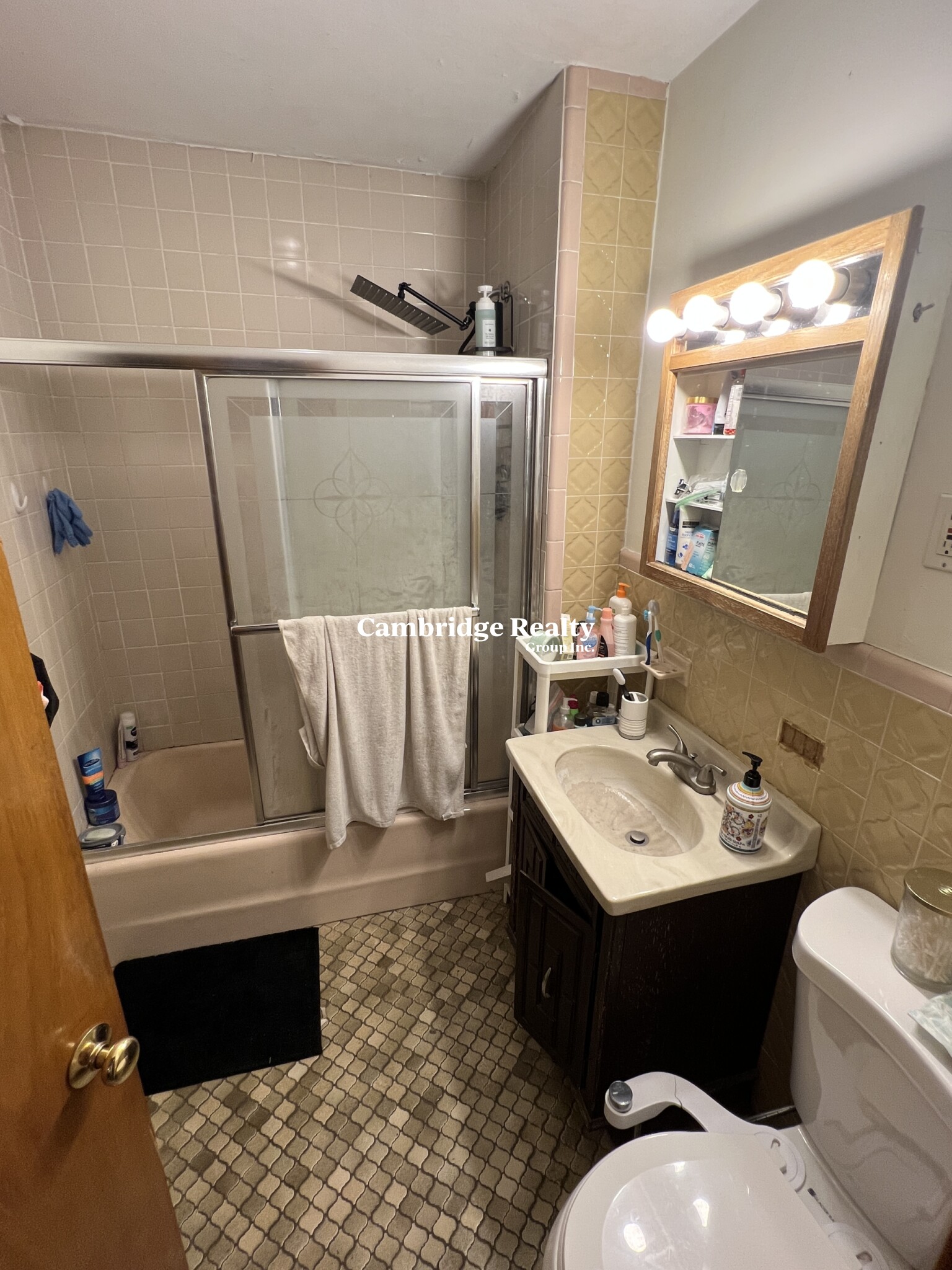 23 Harold St, Inman Square