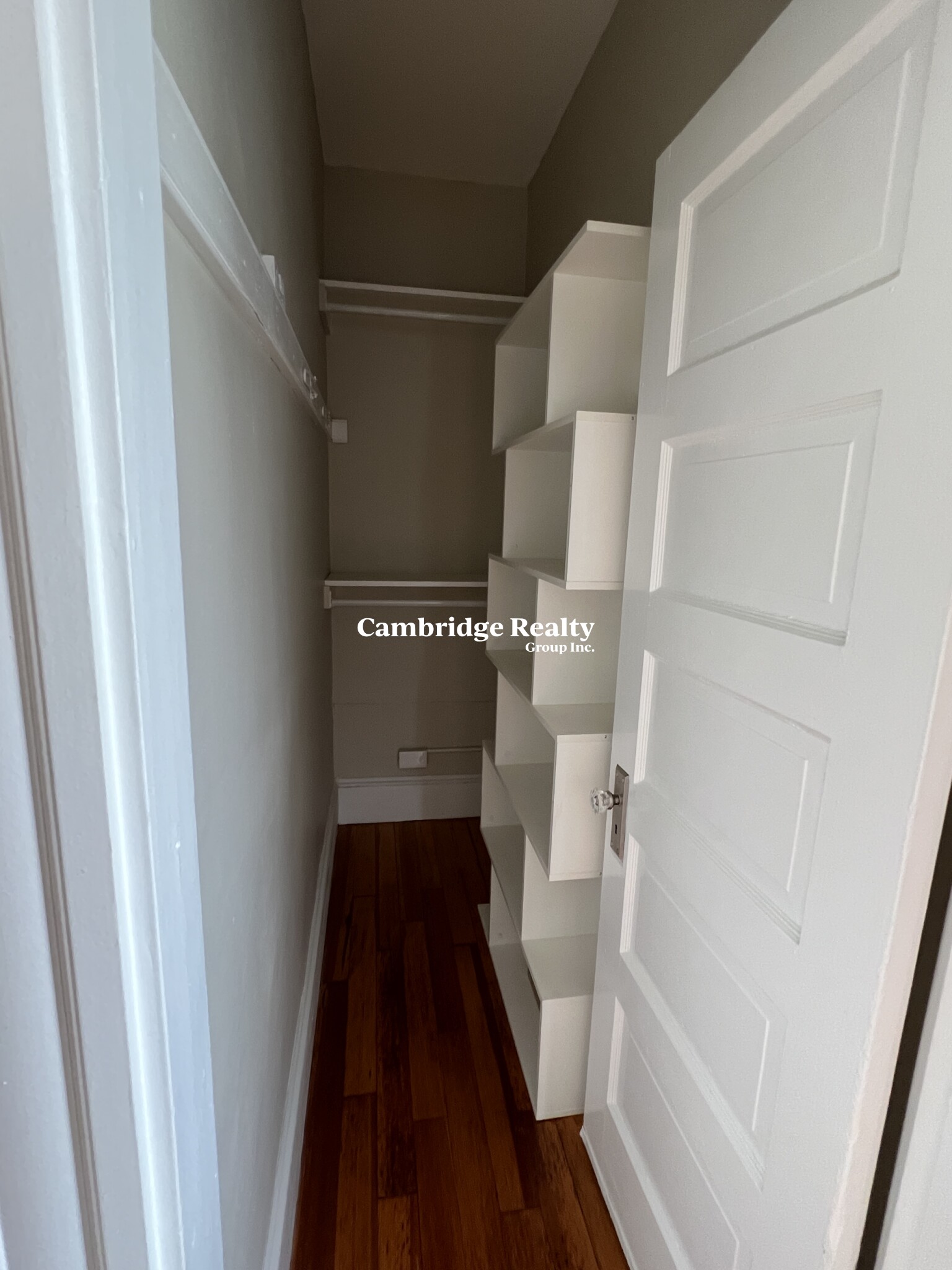 83 Conwell Ave, Teele Square