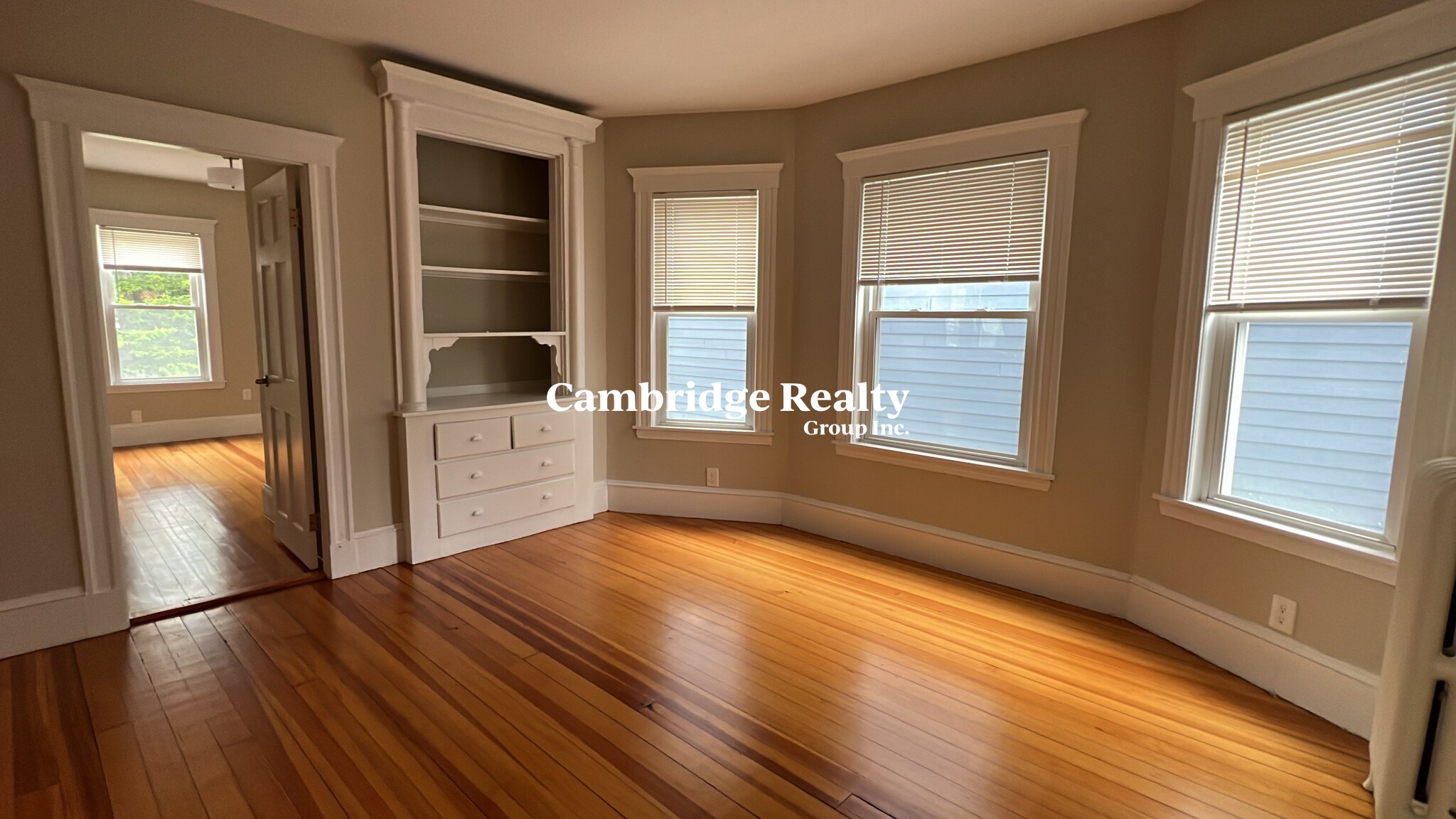 83 Conwell Ave, Teele Square