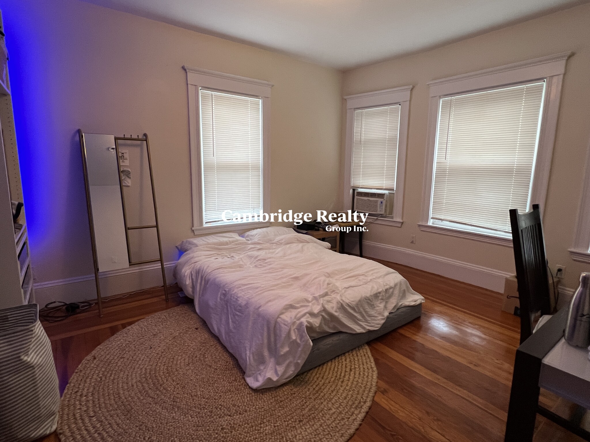 41 Ossipee Rd, Powderhouse