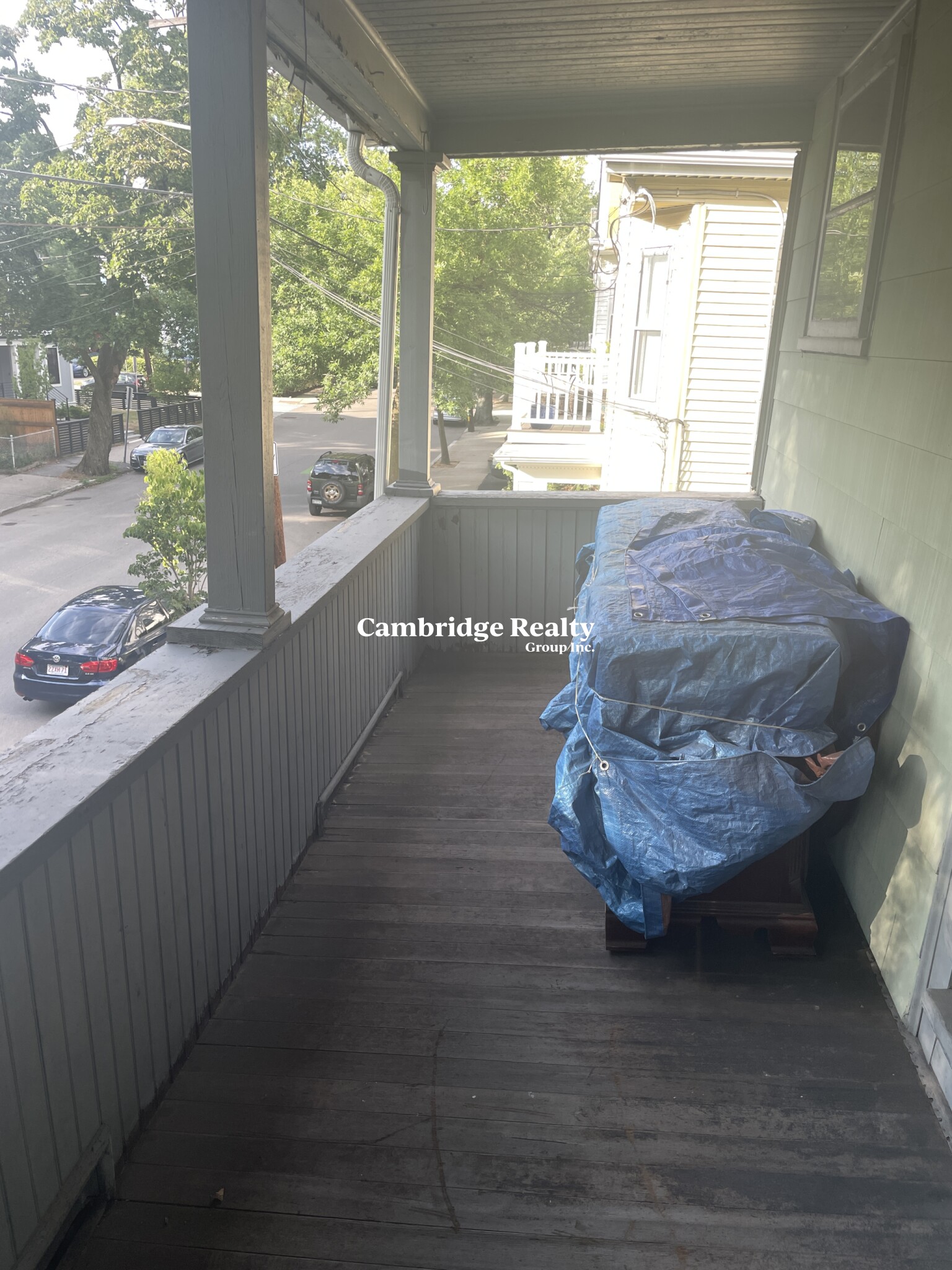 147 Willow Ave, Davis Square