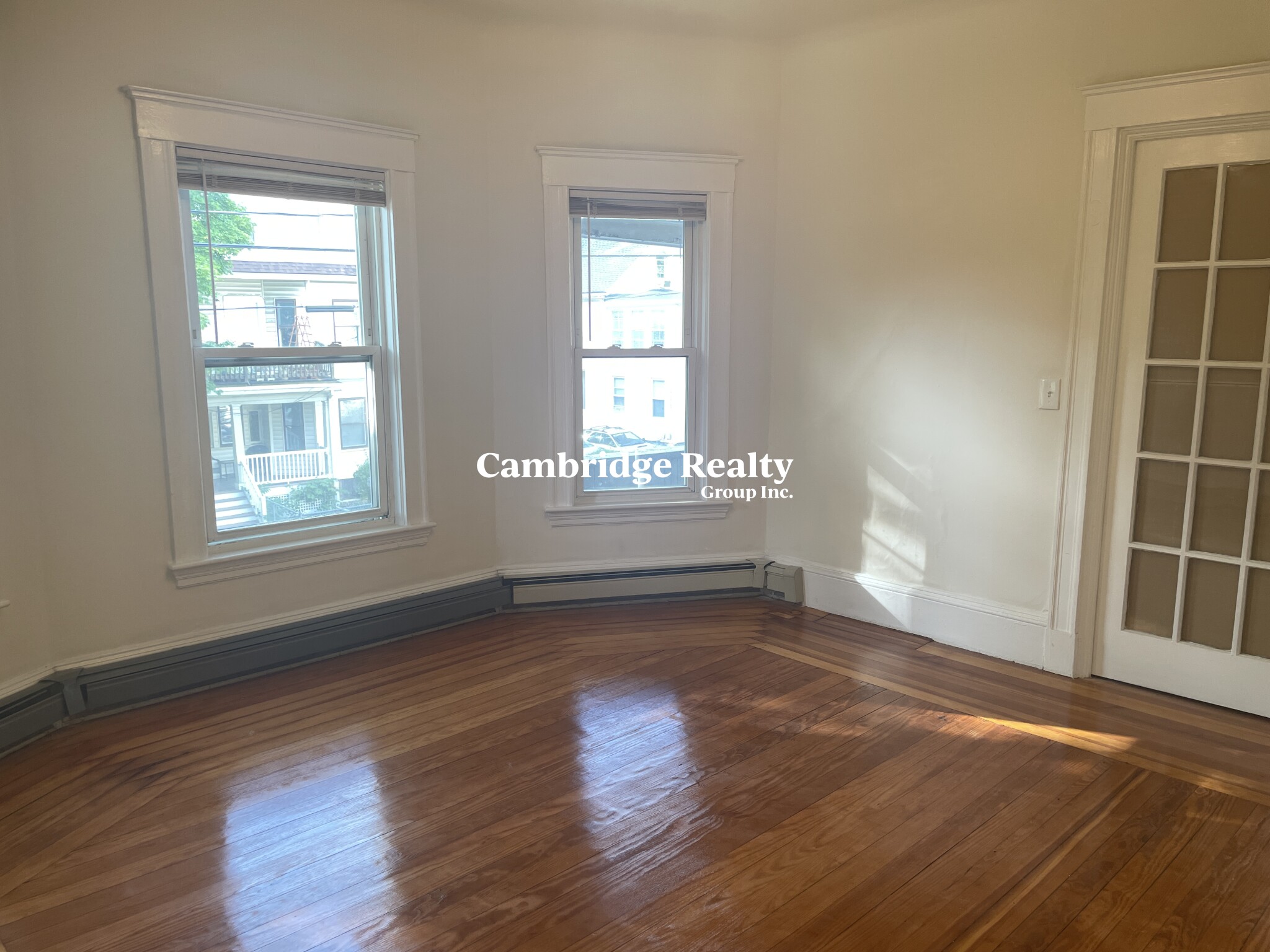 147 Willow Ave, Davis Square