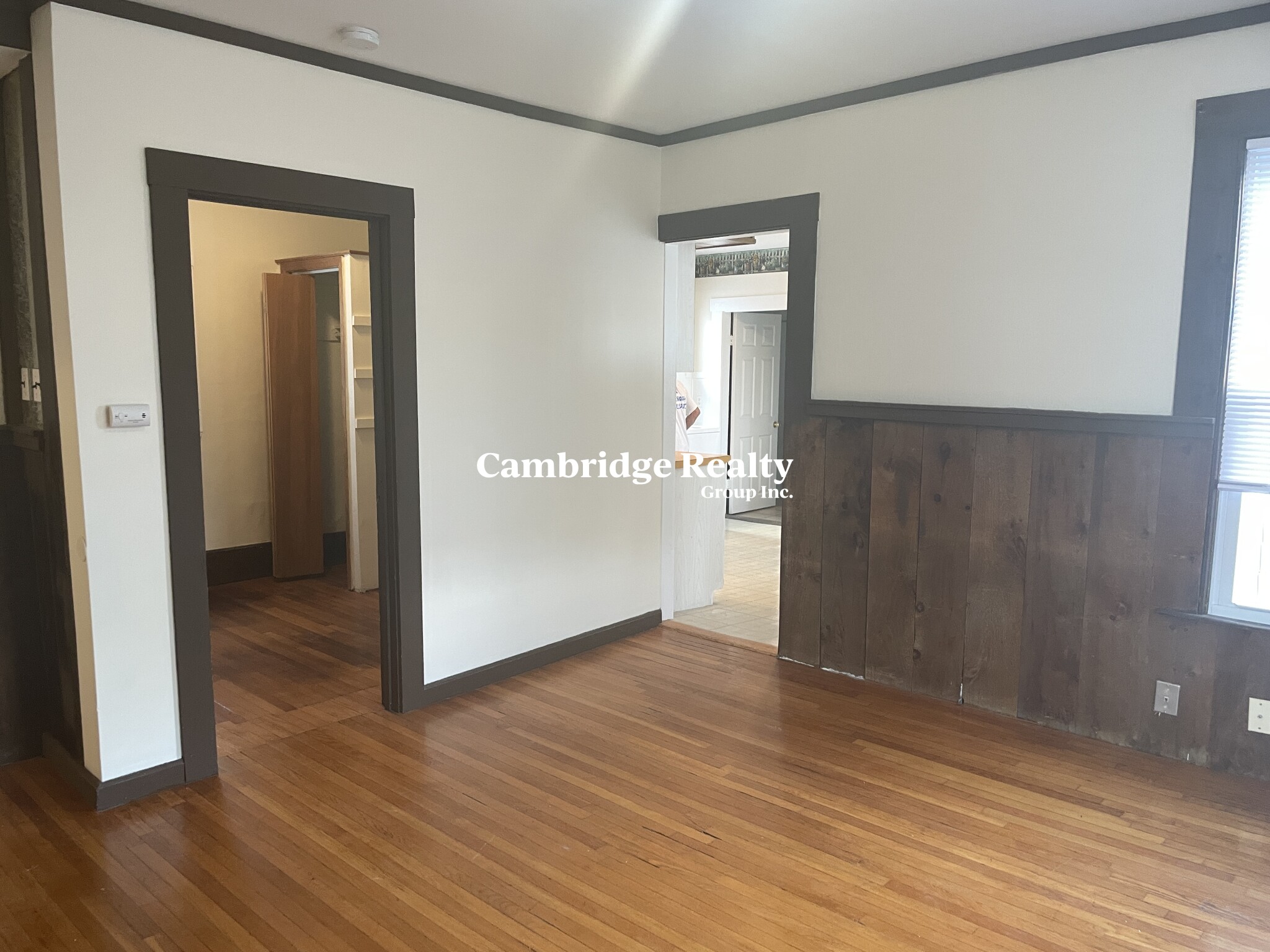 543 Broadway, Magoun Square