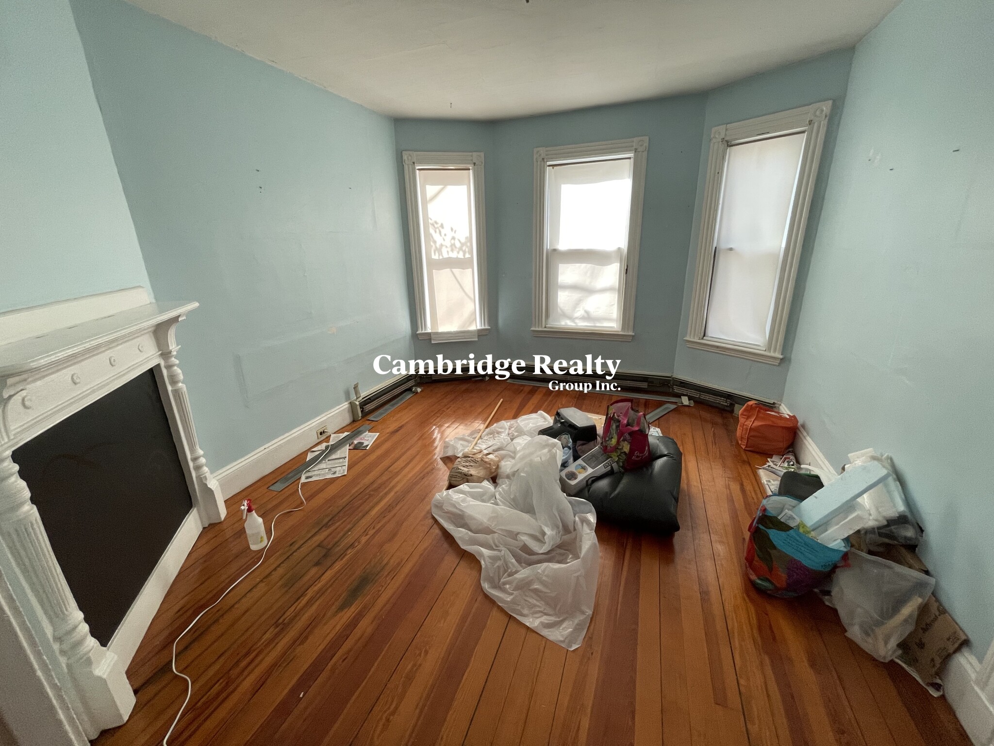 98 Pine St, Central Square