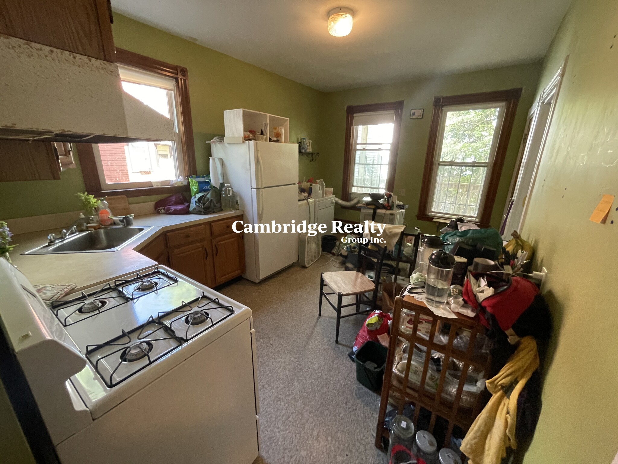 98 Pine St, Central Square