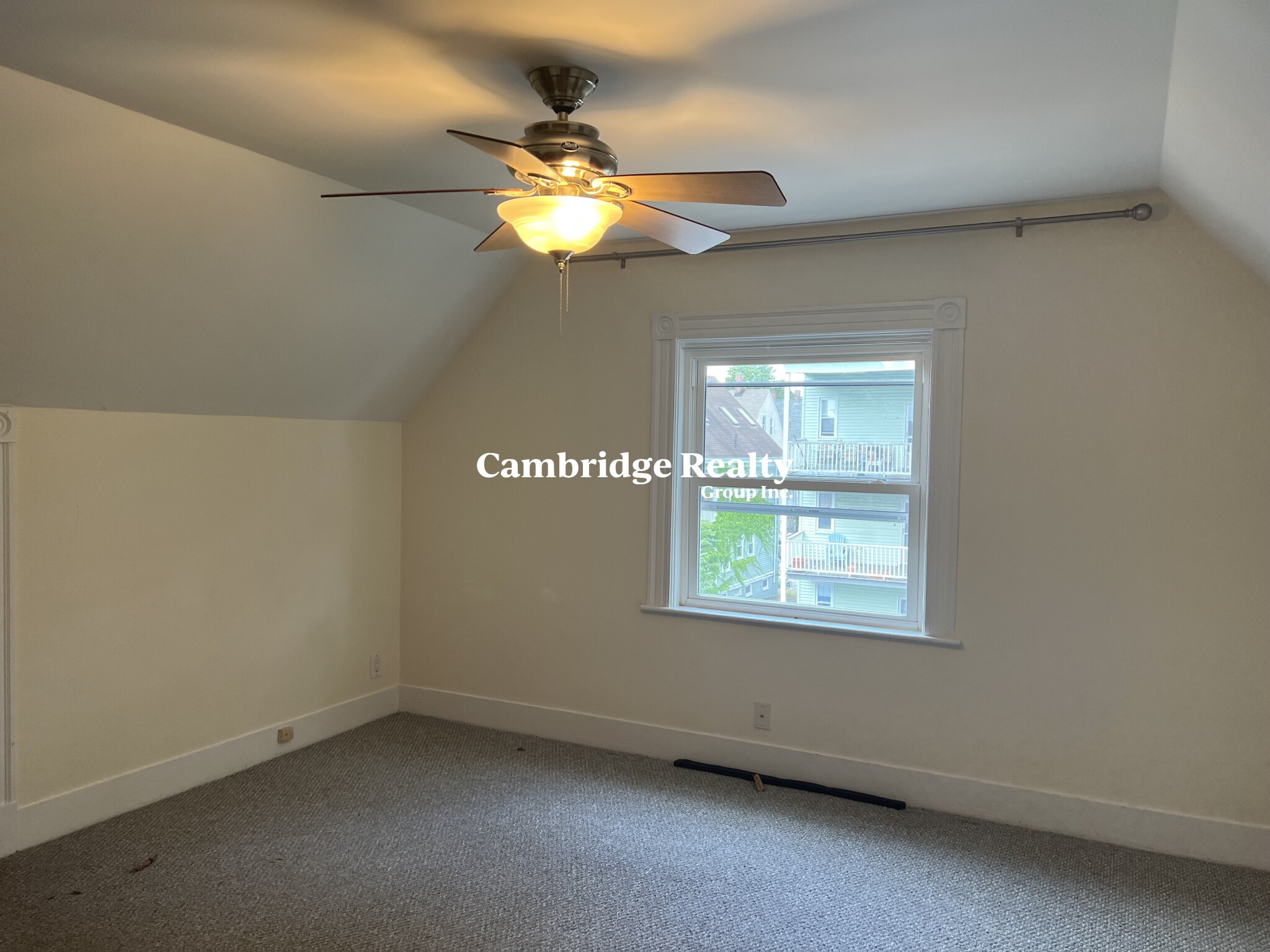 16 Edward Sullivan Rd, West Cambridge