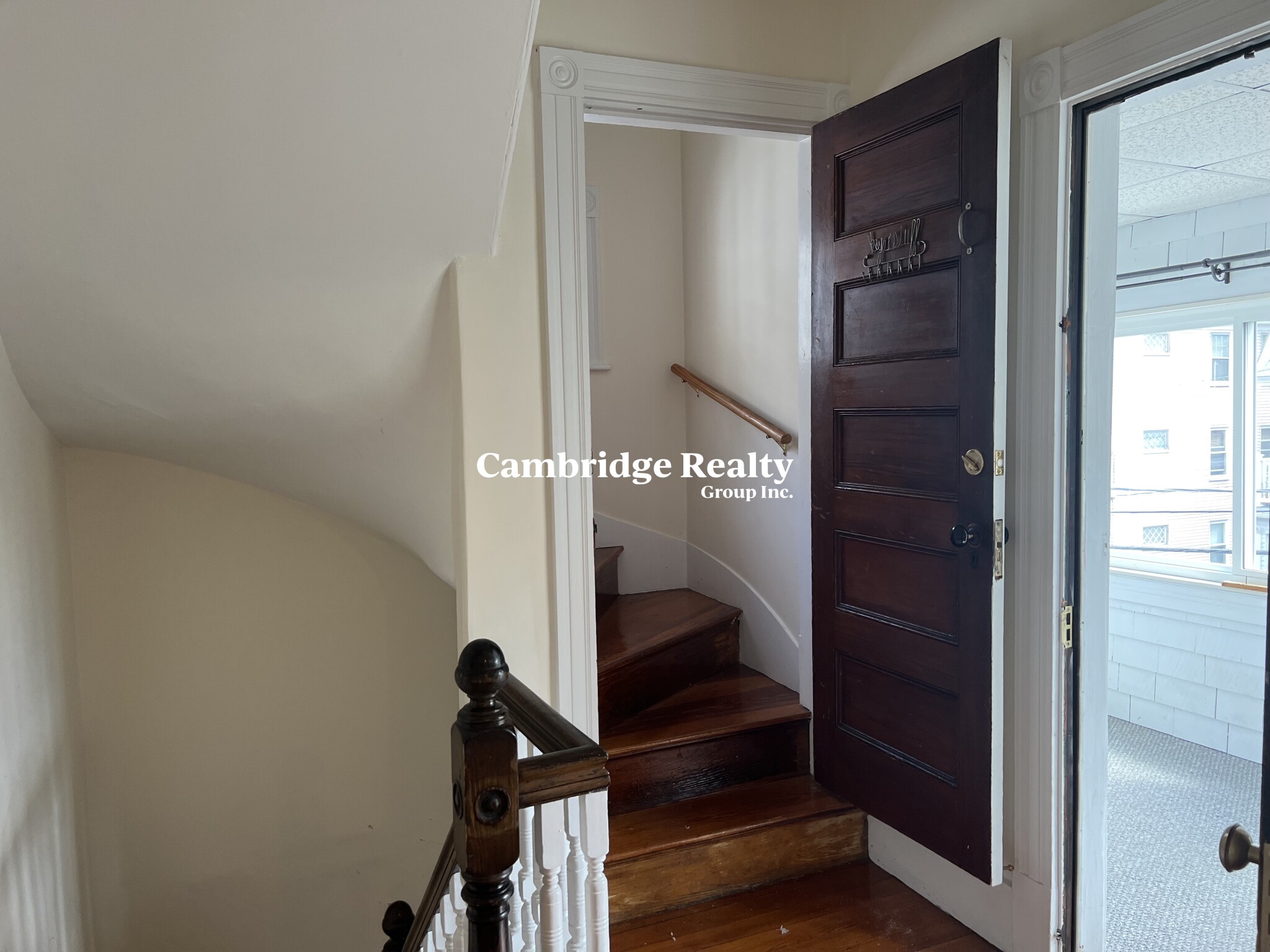 16 Edward Sullivan Rd, West Cambridge