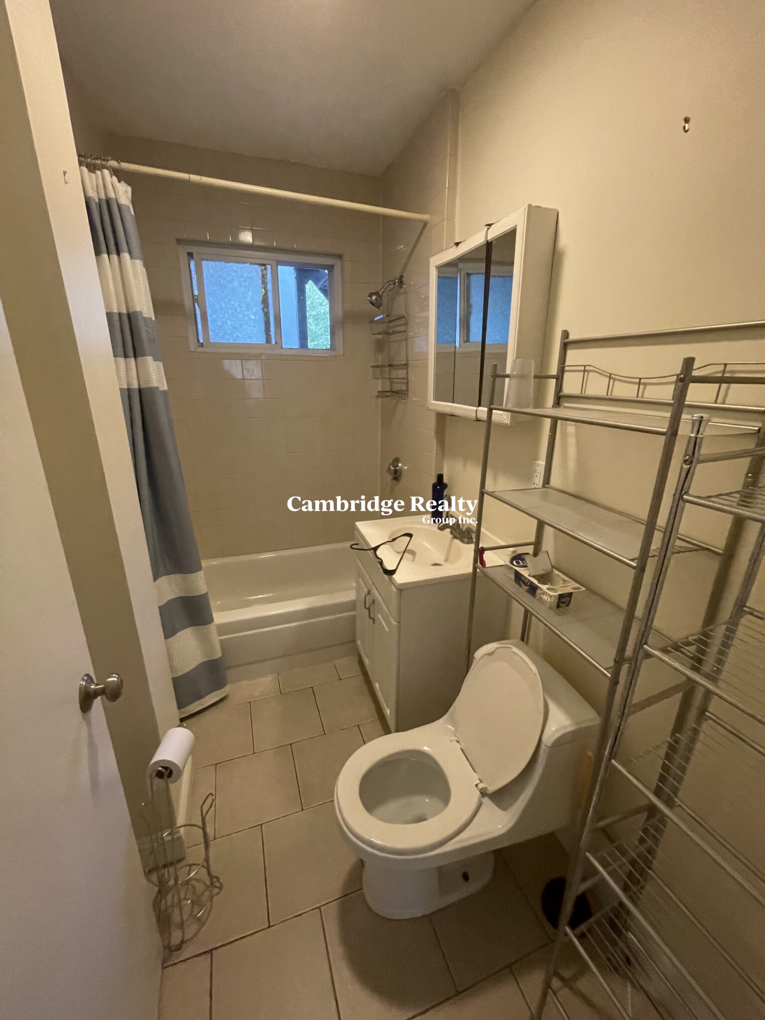 132 Oxford St, Baldwin