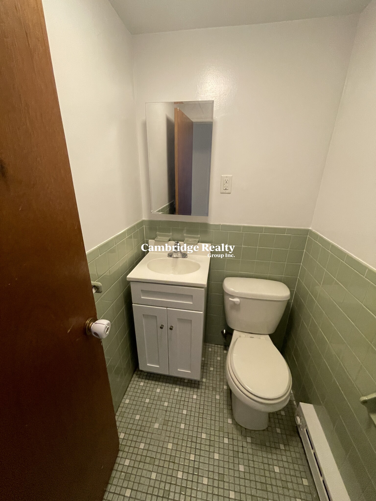 33 Lodgen Ct, Malden