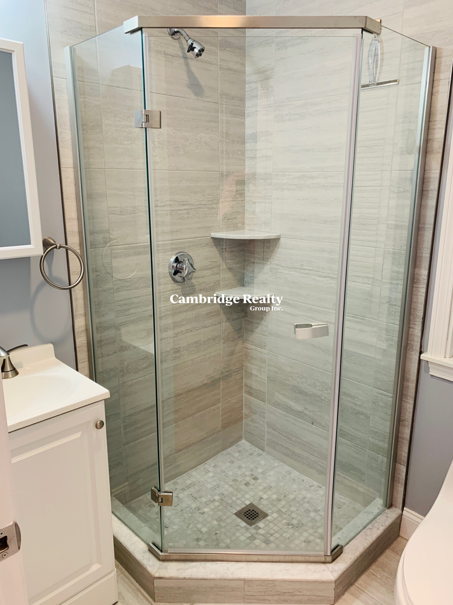 95 Munroe St, Union Square