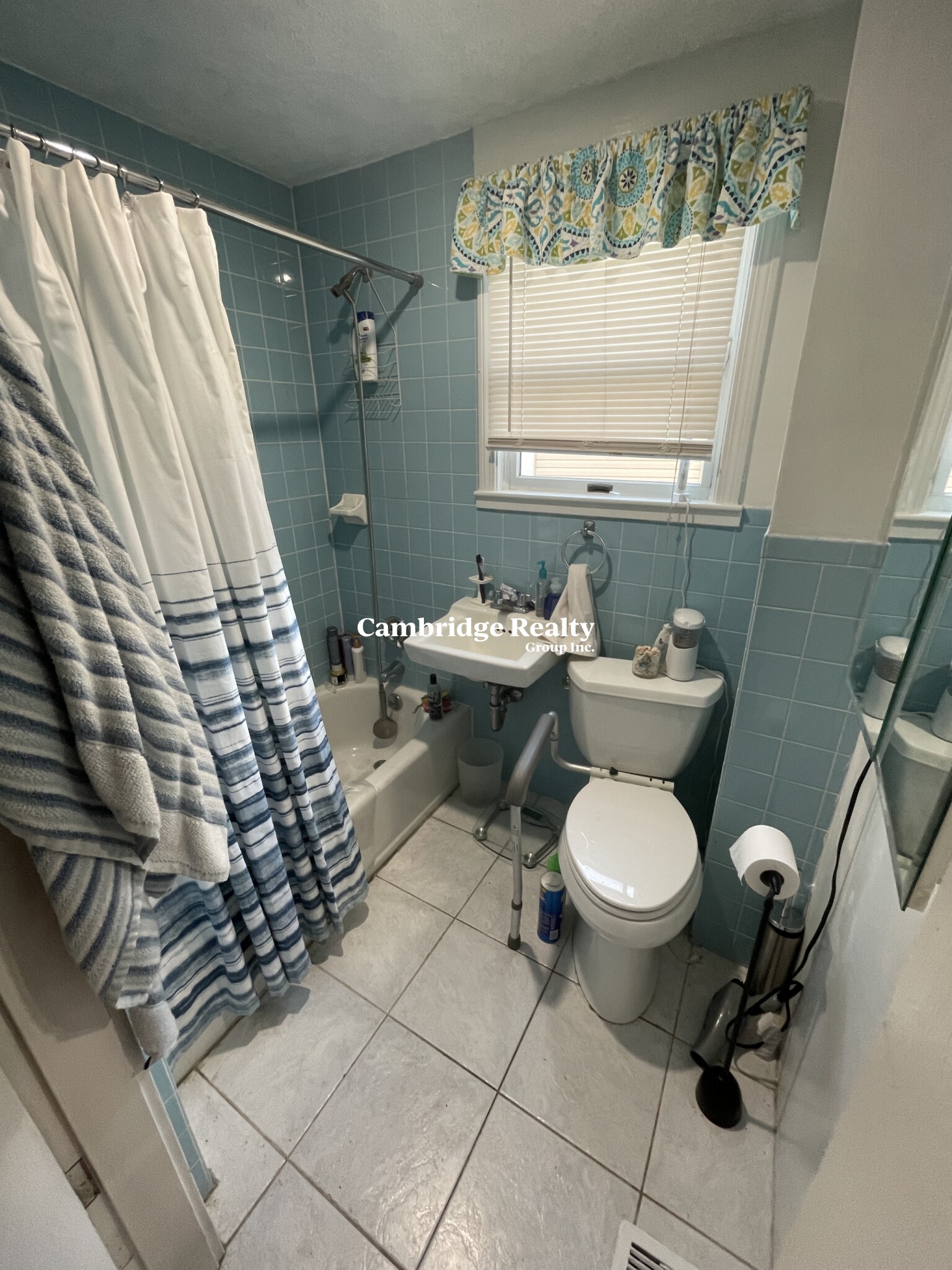 5 Winslow St, Everett