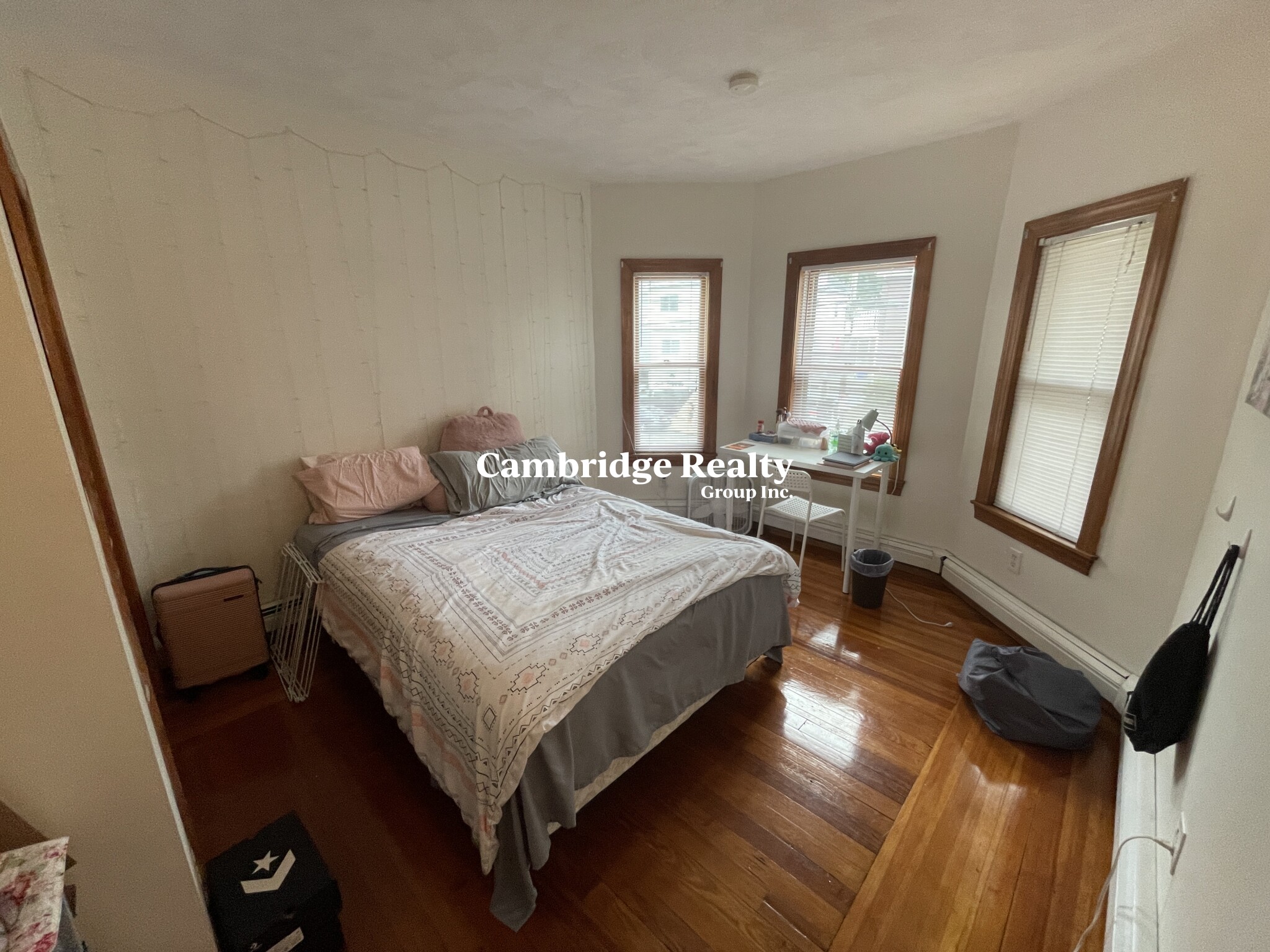 290 Boston Ave, Medford