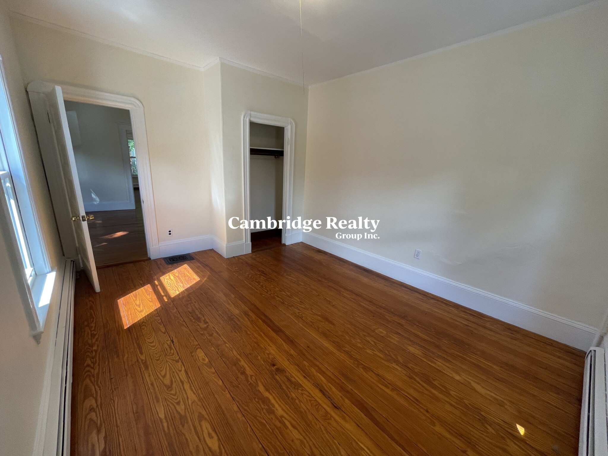 147 Willow Ave, Davis Square