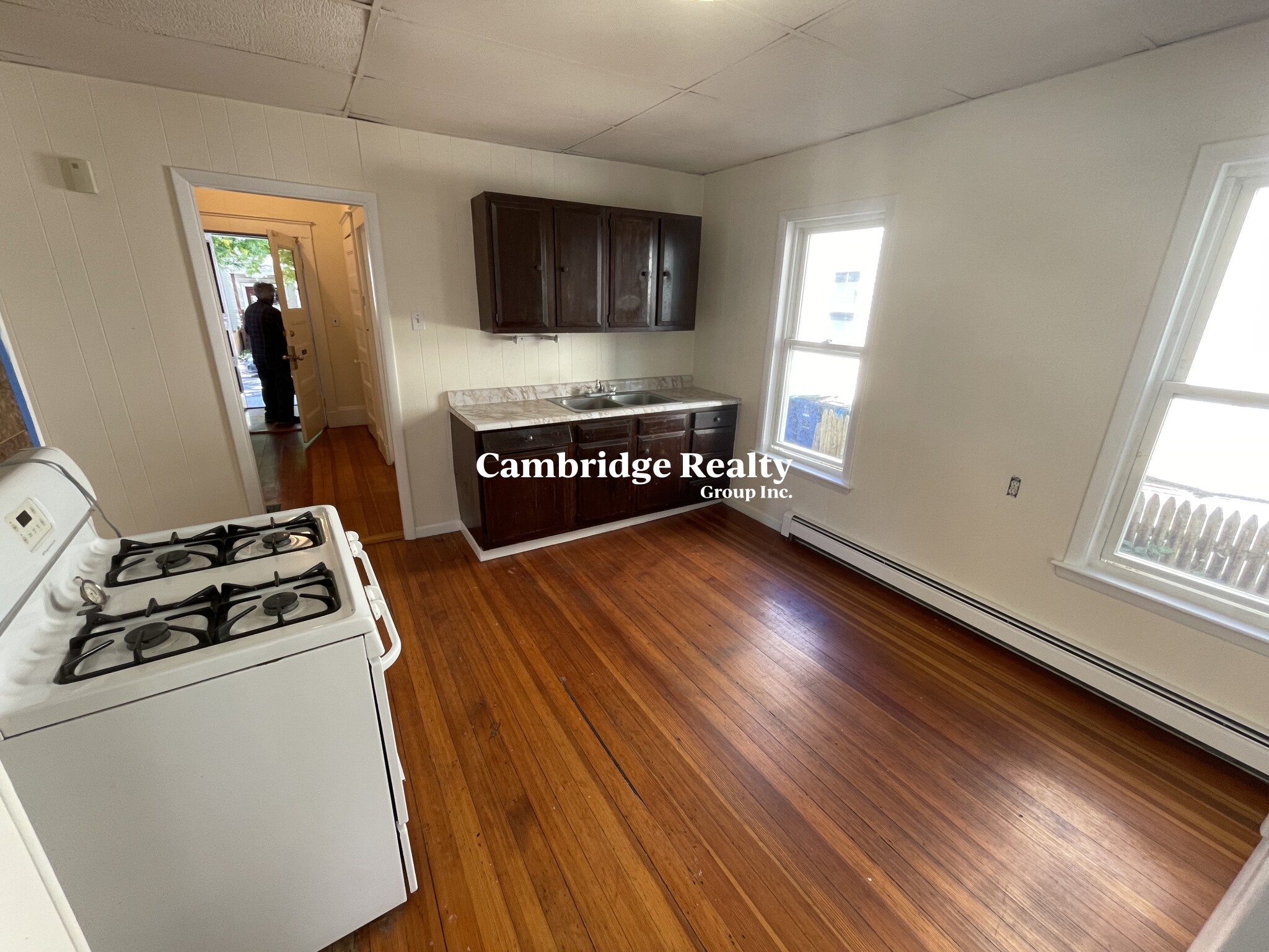 147 Willow Ave, Davis Square