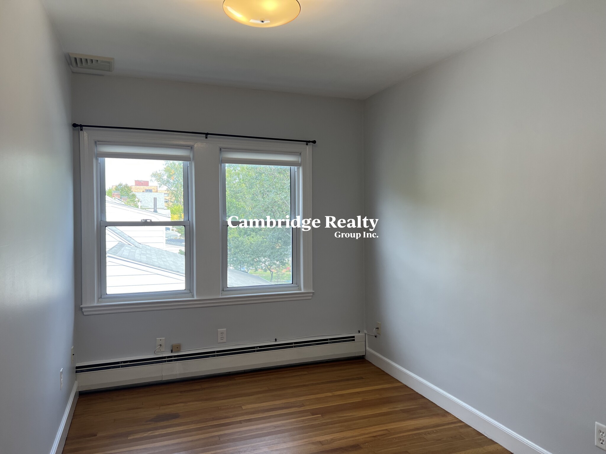 50 Marion Rd, Arlington