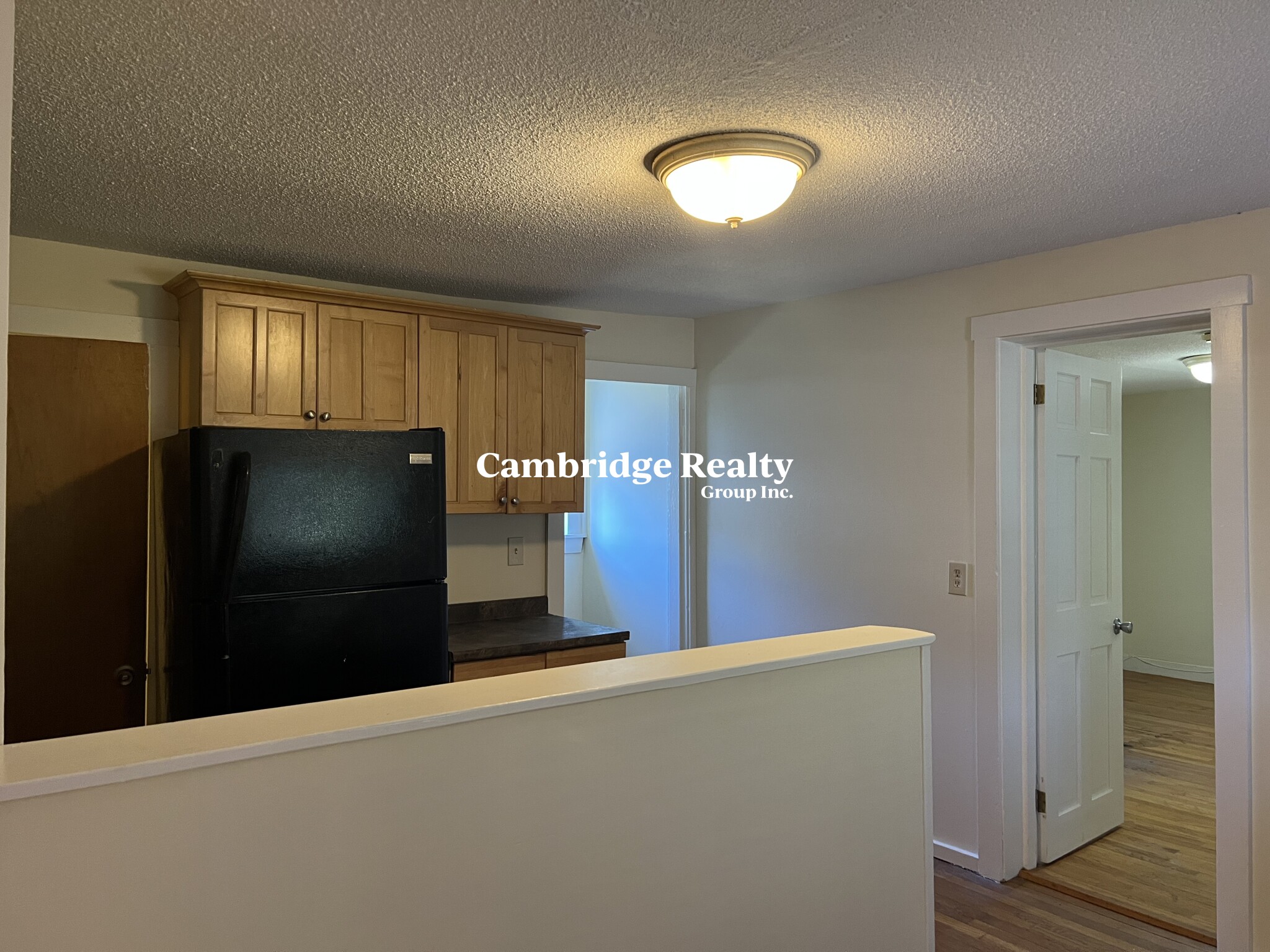 4 Park St, Arlington