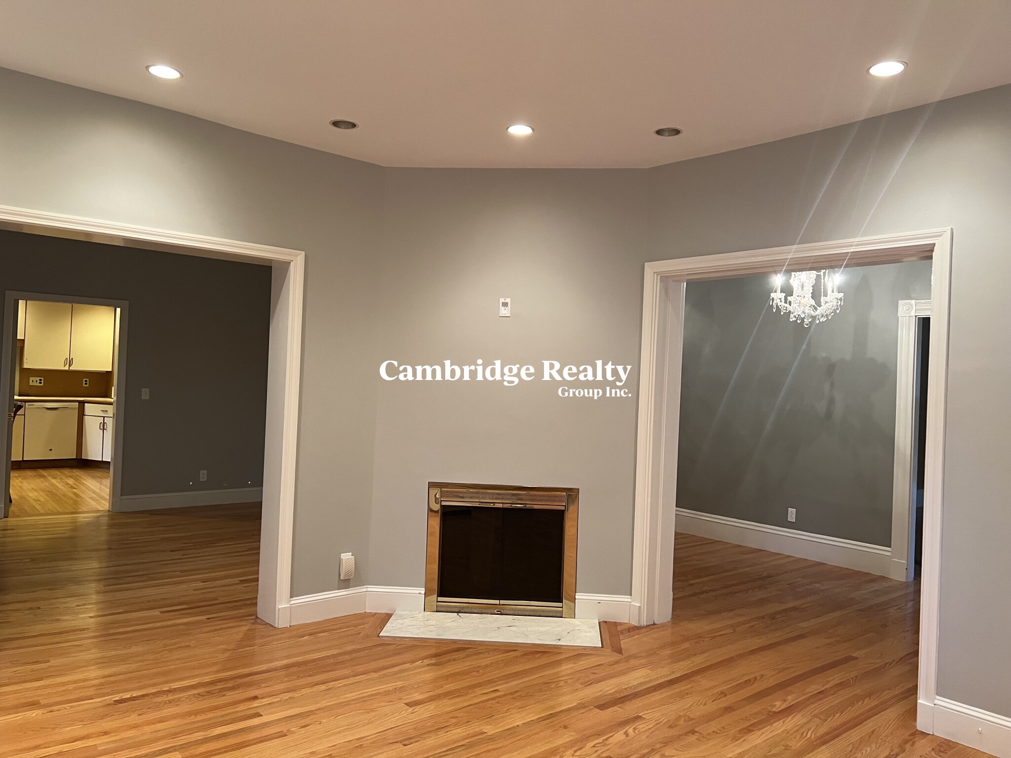 12 Sumner Rd, Mid-Cambridge