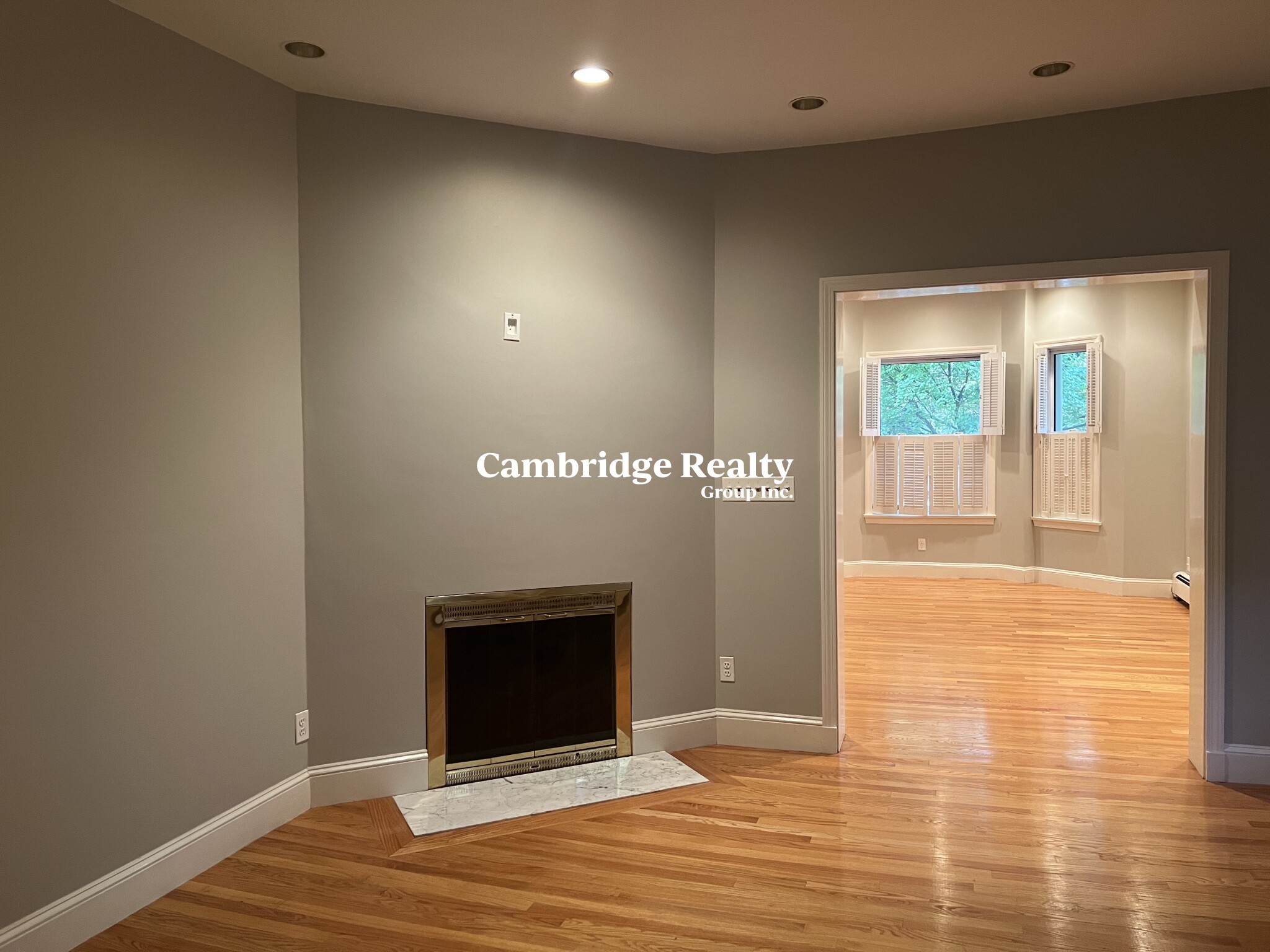 12 Sumner Rd, Mid-Cambridge