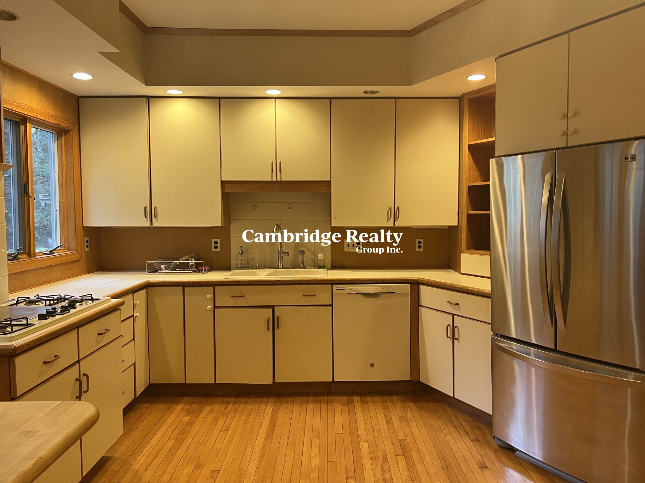 12 Sumner Rd, Mid-Cambridge