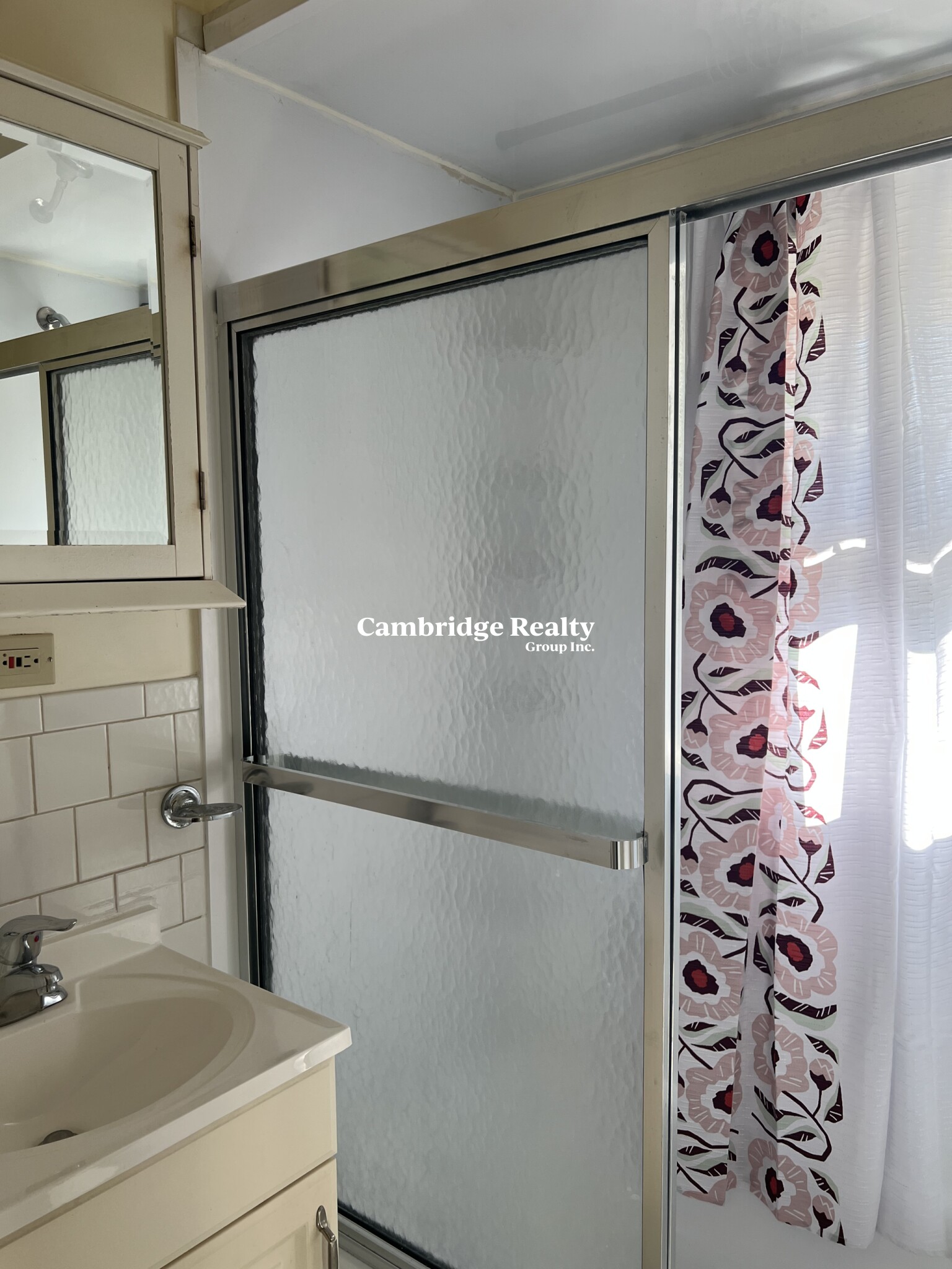 5 Adams St, Winter Hill